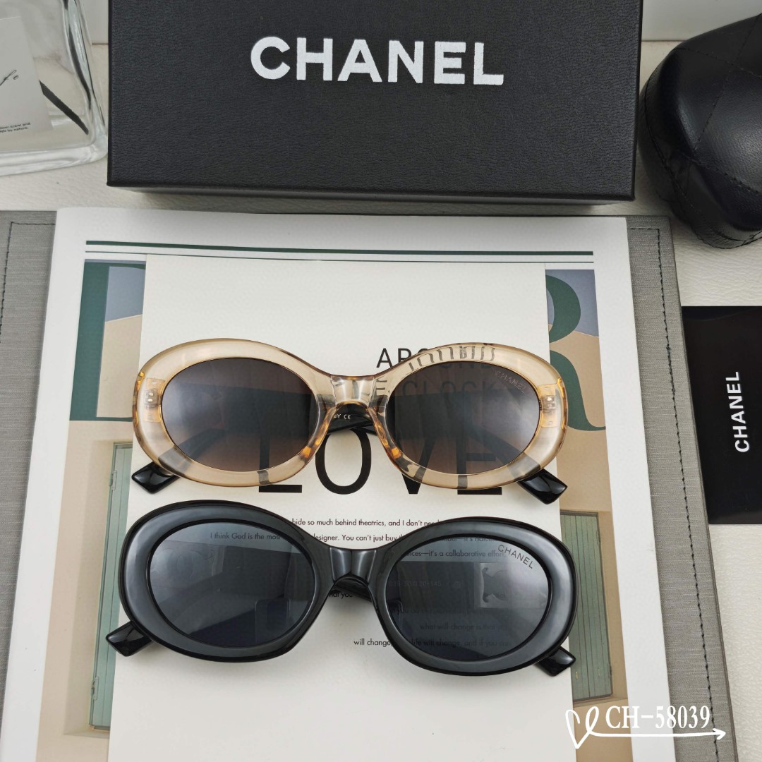   👓.【法国香奈儿-CHANEL】
         🕶.【宝丽来树脂高清镜片】
         ⭐