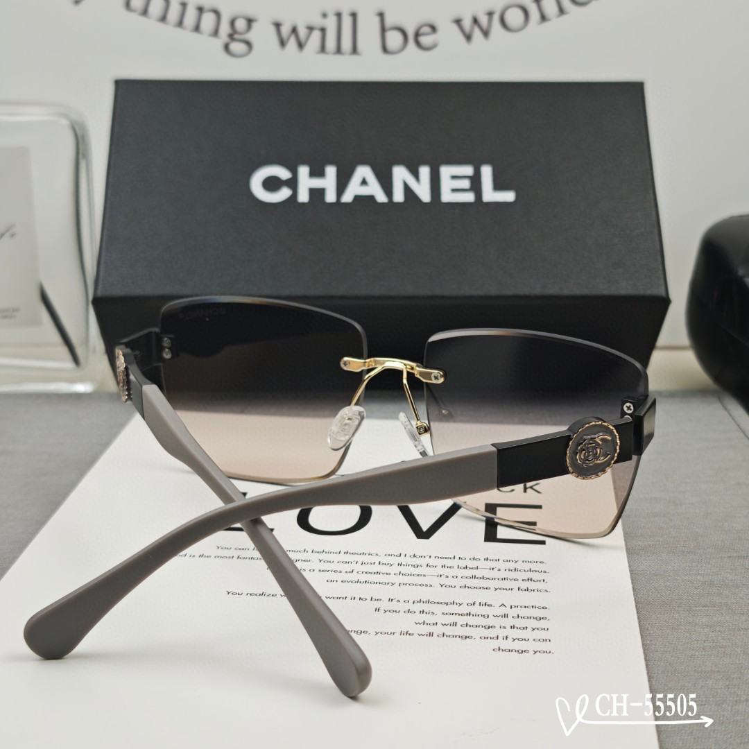   👓.【法国香奈儿-CHANEL】
         🕶.【宝丽来树脂高清镜片】
         ⭐