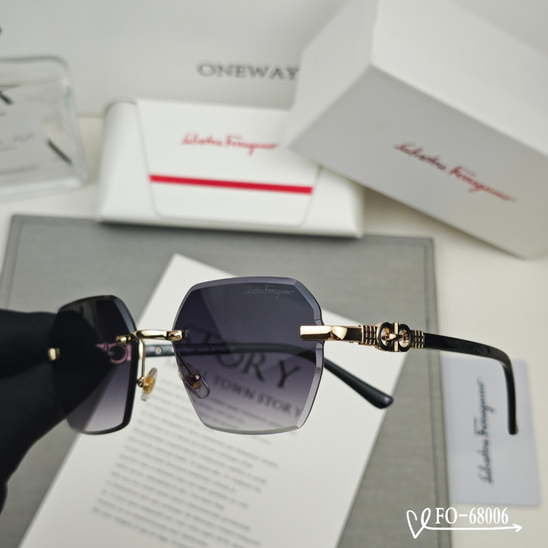   👓.【Ferragamo·菲拉格慕】
         🕶.【宝丽来树脂偏光镜片】
        