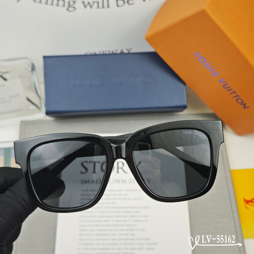   👓.【路易威登-LV】
         🕶.【宝丽来树脂镜片】
         ⭐️.【TR镜架