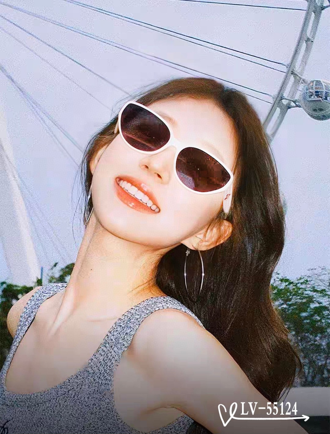   👓.【路易威登-LV】
         🕶.【宝丽来树脂镜片】
         ⭐️.【TR镜架
