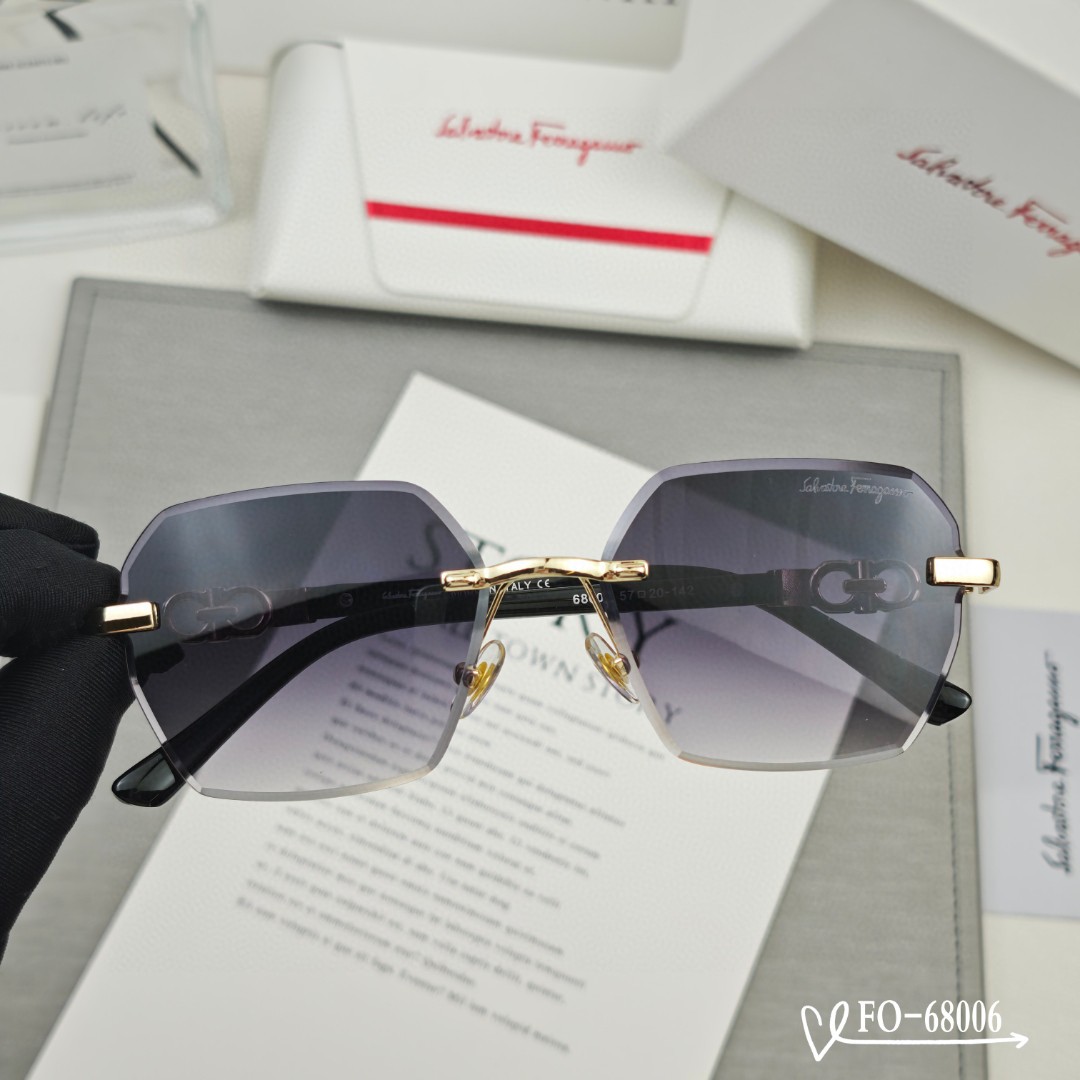   👓.【Ferragamo·菲拉格慕】
         🕶.【宝丽来树脂偏光镜片】
        