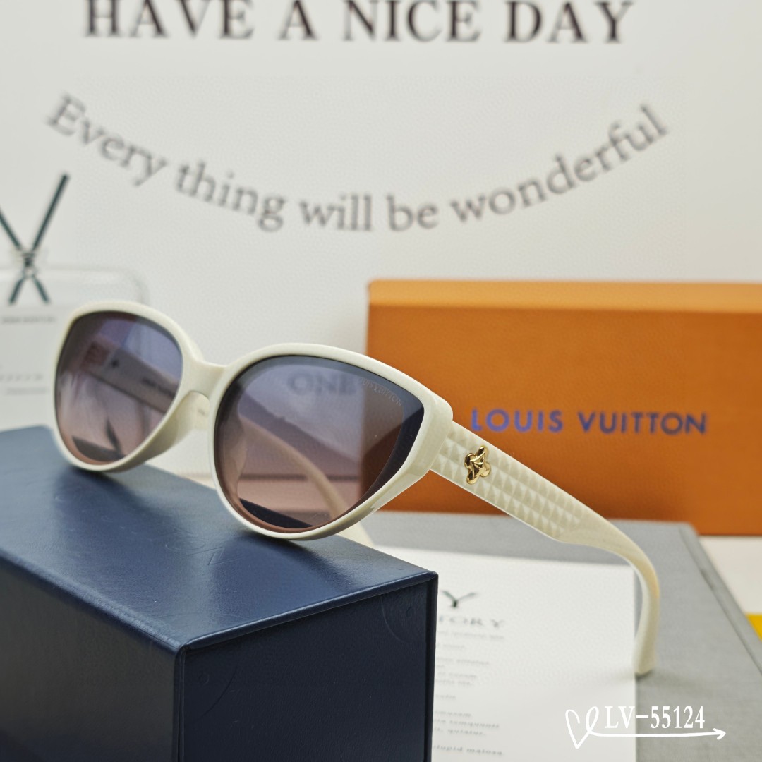  👓.【路易威登-LV】
         🕶.【宝丽来树脂镜片】
         ⭐️.【TR镜架