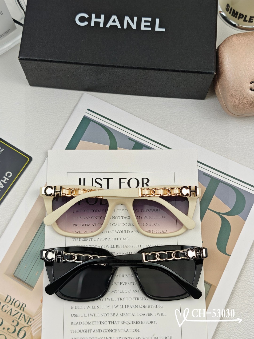 👓.【法国香奈儿-CHANEL】 🕶.【宝丽来树脂高清镜片】 ⭐️.【TR镜架-轻便佩戴舒适】 🌟.【s