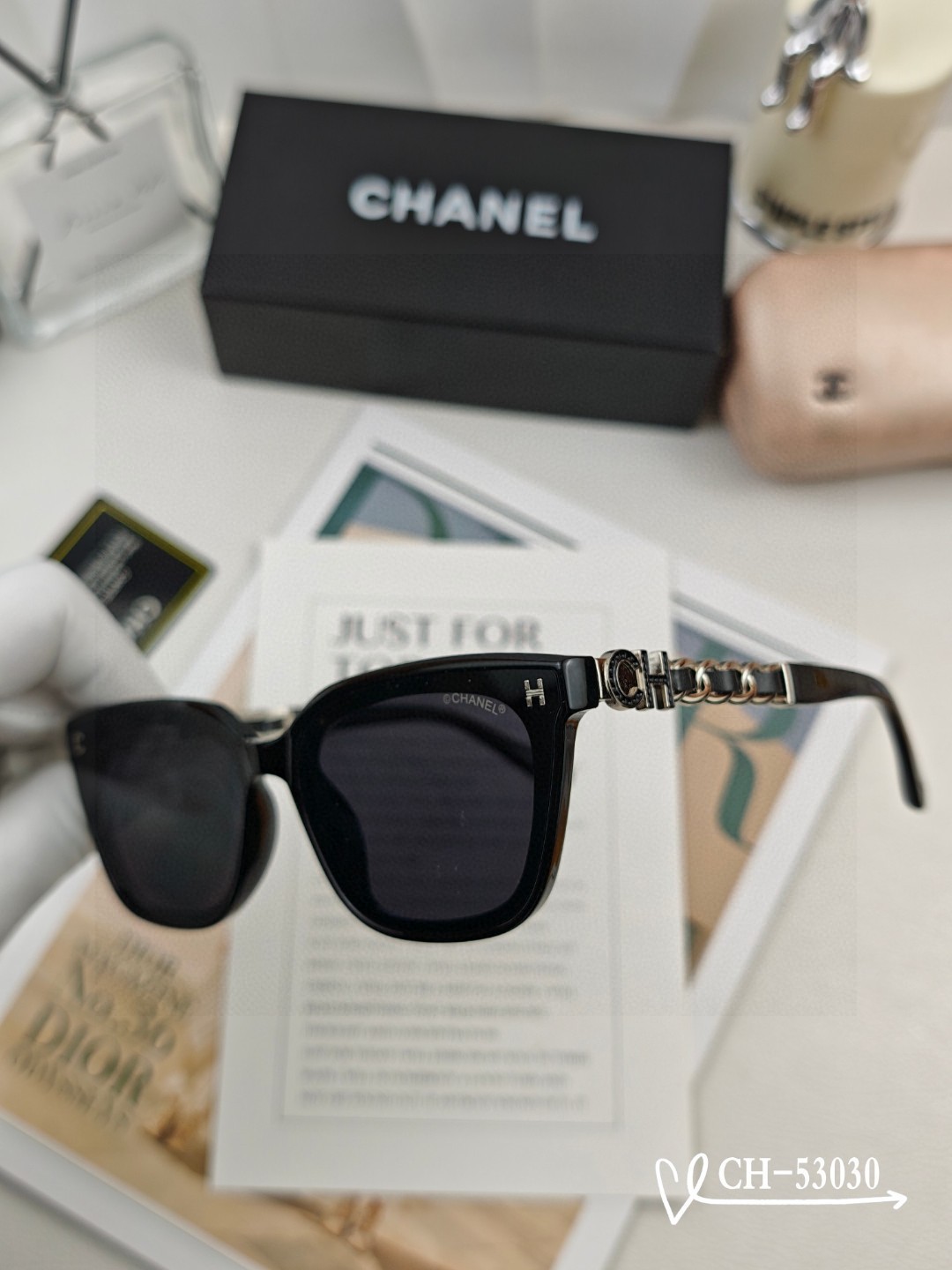👓.【法国香奈儿-CHANEL】 🕶.【宝丽来树脂高清镜片】 ⭐️.【TR镜架-轻便佩戴舒适】 🌟.【s