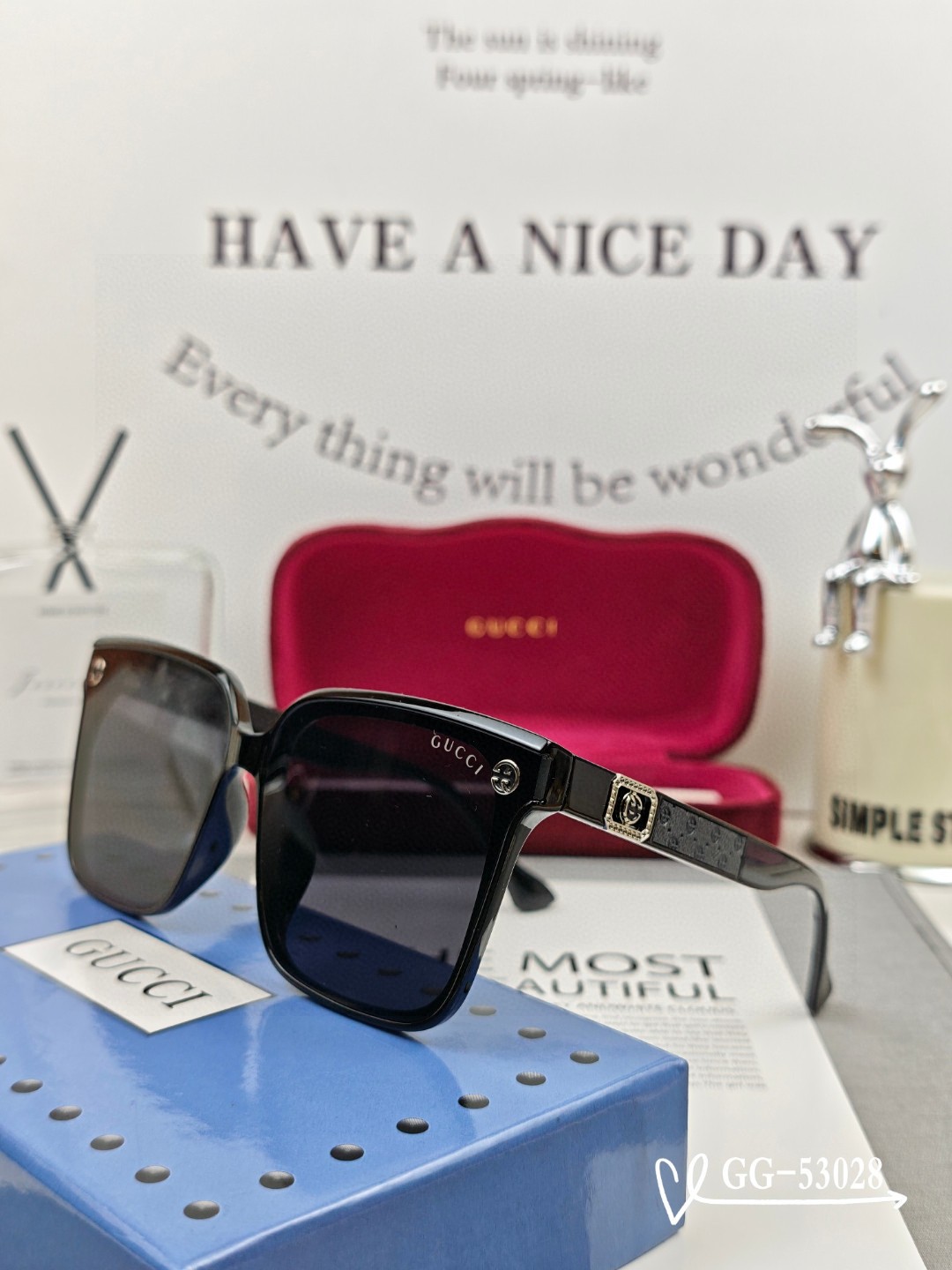   👓.【意大利古奇-GUCCI】
         🕶.【宝丽来树脂高清镜片】
         ⭐️