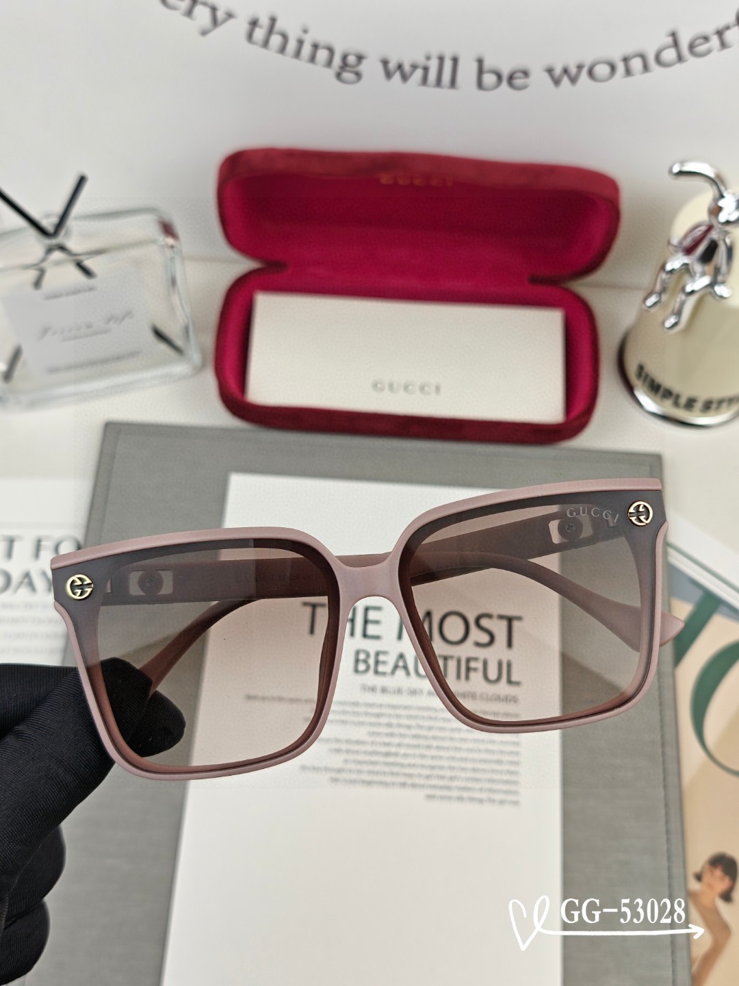   👓.【意大利古奇-GUCCI】
         🕶.【宝丽来树脂高清镜片】
         ⭐️