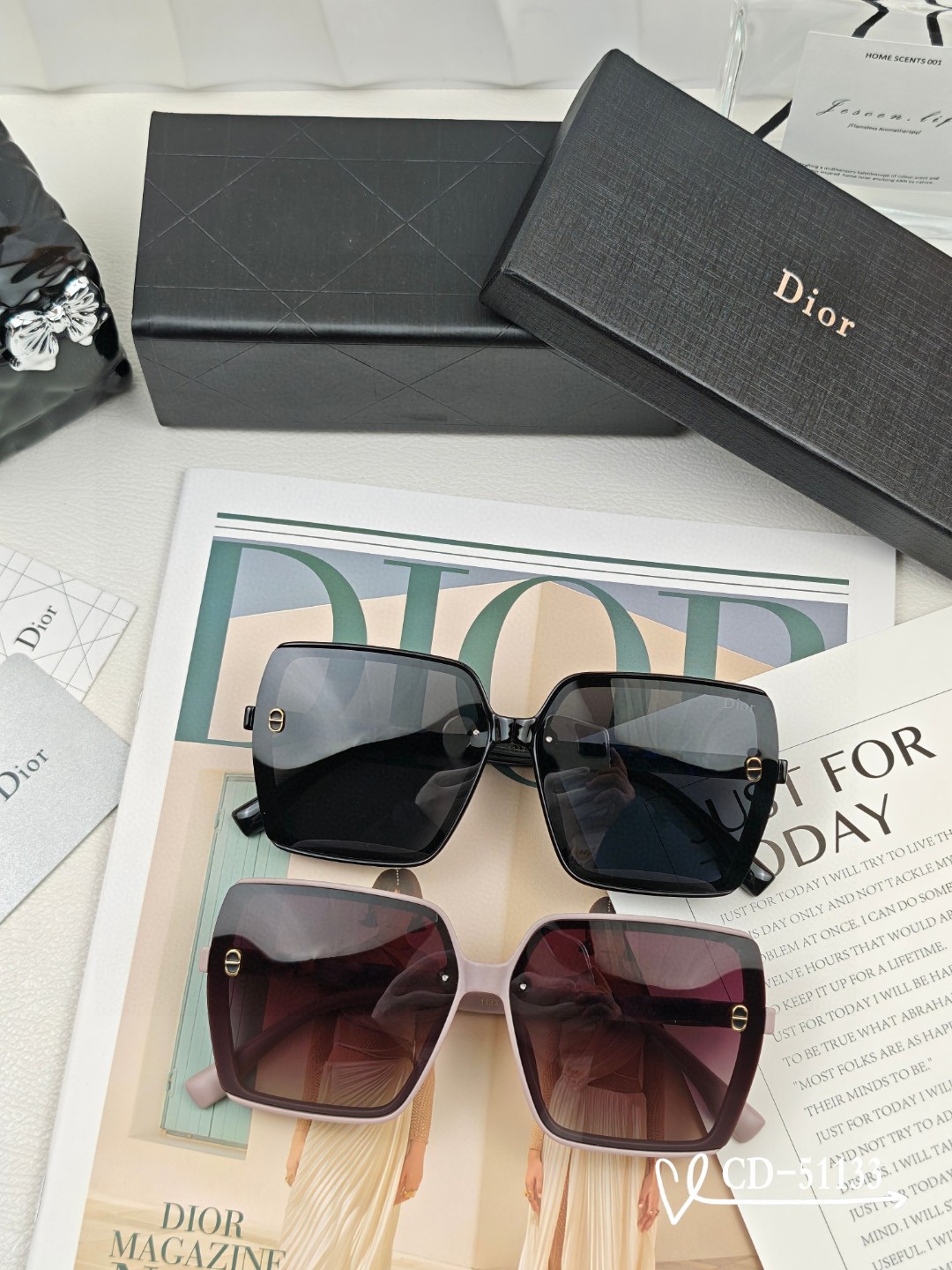    👓.【法国迪奥-DIOR】
         🕶️.【宝丽来树脂偏光镜片】
         ⭐️
