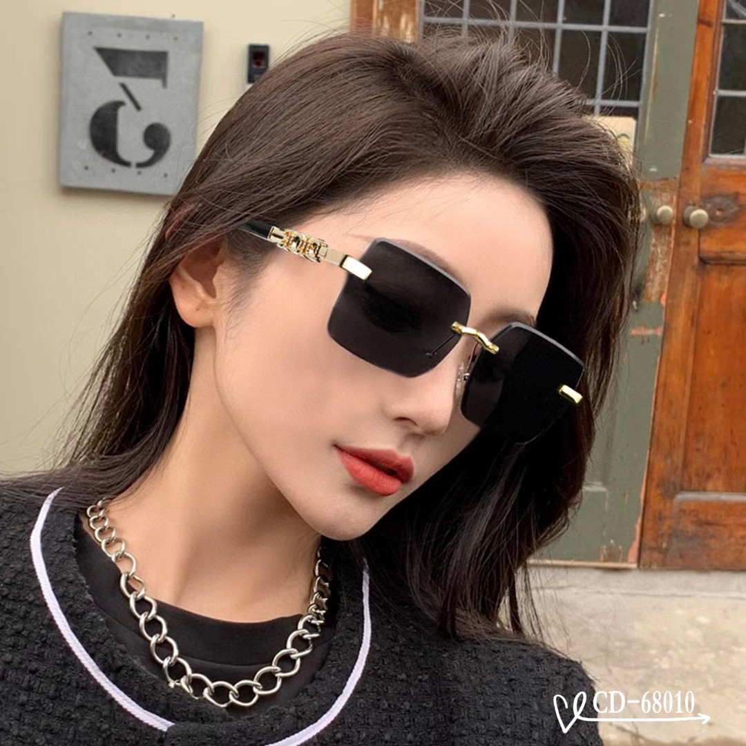    👓.【法国迪奥-DIOR】
         🕶️.【宝丽来树脂偏光镜片】
         ⭐️