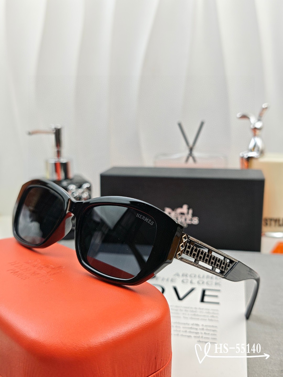    👓.【爱马仕-HERMES】
         🕶.【宝丽来树脂偏光镜片】
         ⭐️