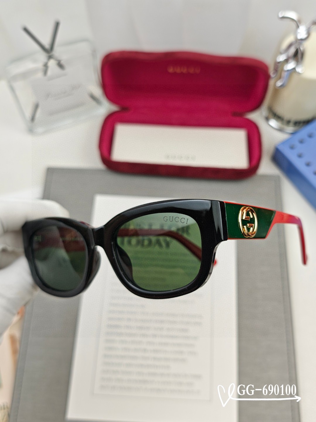  👓.【意大利古奇-GUCCI】
         🕶.【宝丽来树脂高清镜片】
         ⭐️