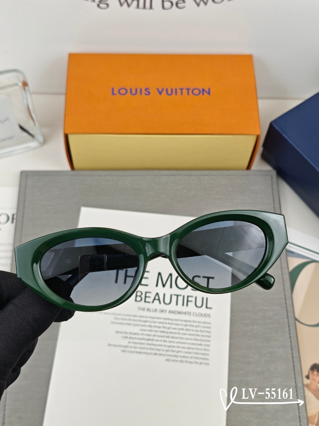 👓.【路易威登-LV】 🕶.【宝丽来树脂镜片】 ⭐️.【TR镜架轻便佩戴舒适】 🌟.【size：65-1