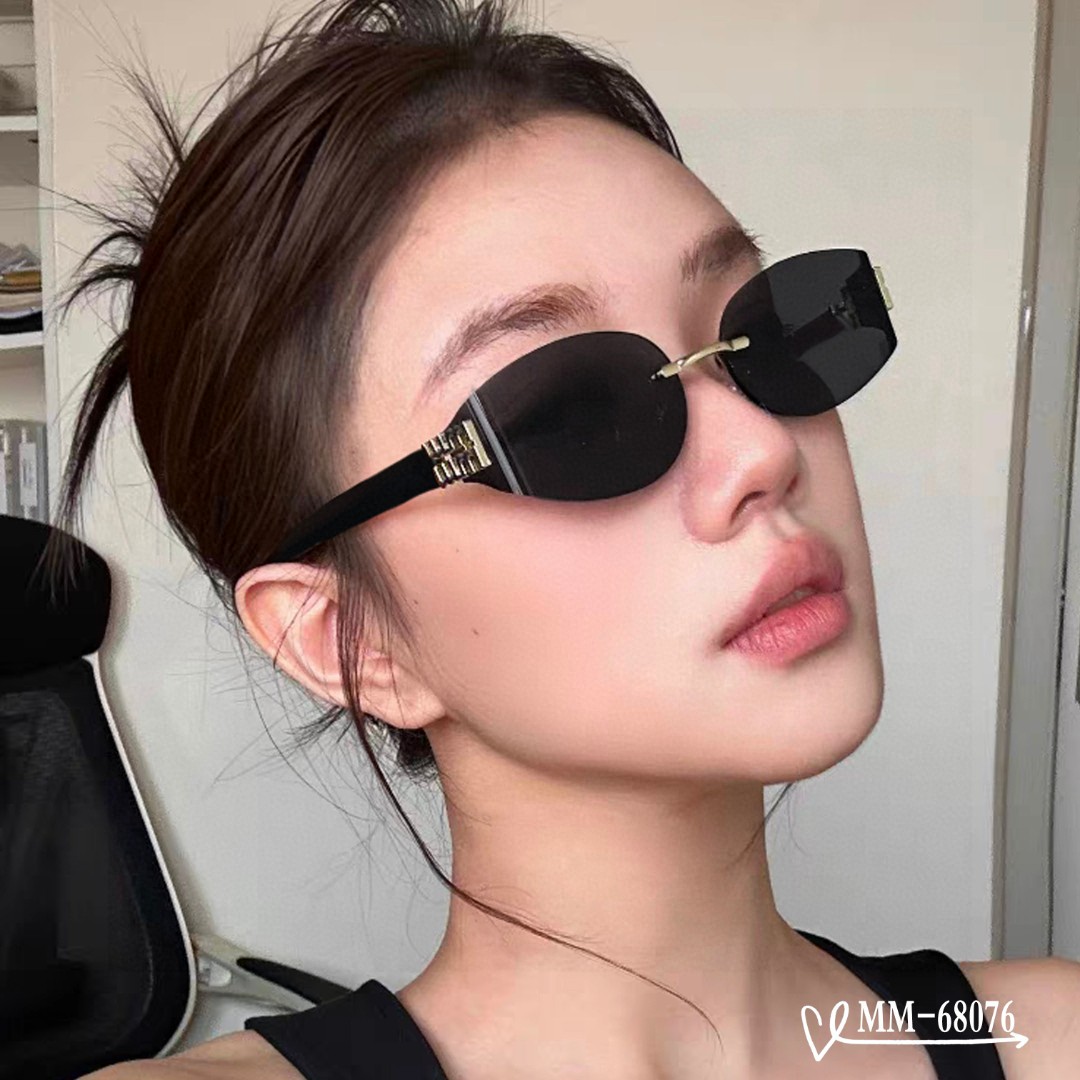   👓.【意大利谬谬-miumiu】
         🕶.【宝丽来树脂偏光镜片】
         ⭐