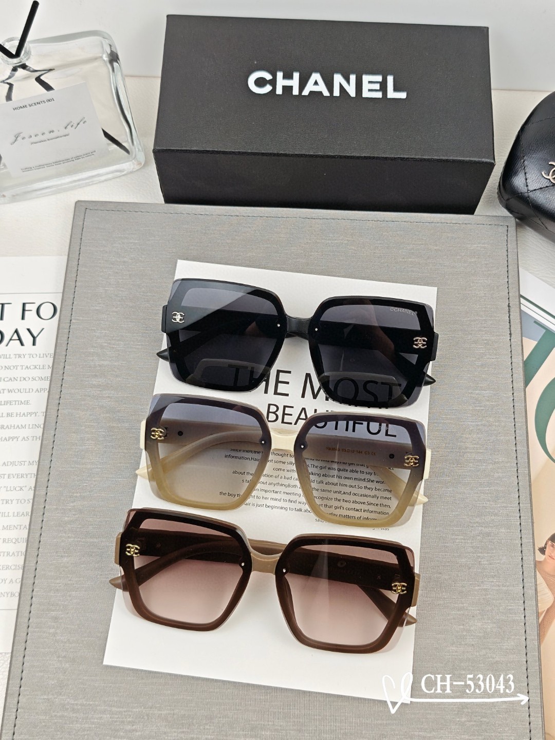   👓.【法国香奈儿-CHANEL】
         🕶.【宝丽来树脂高清镜片】
         ⭐