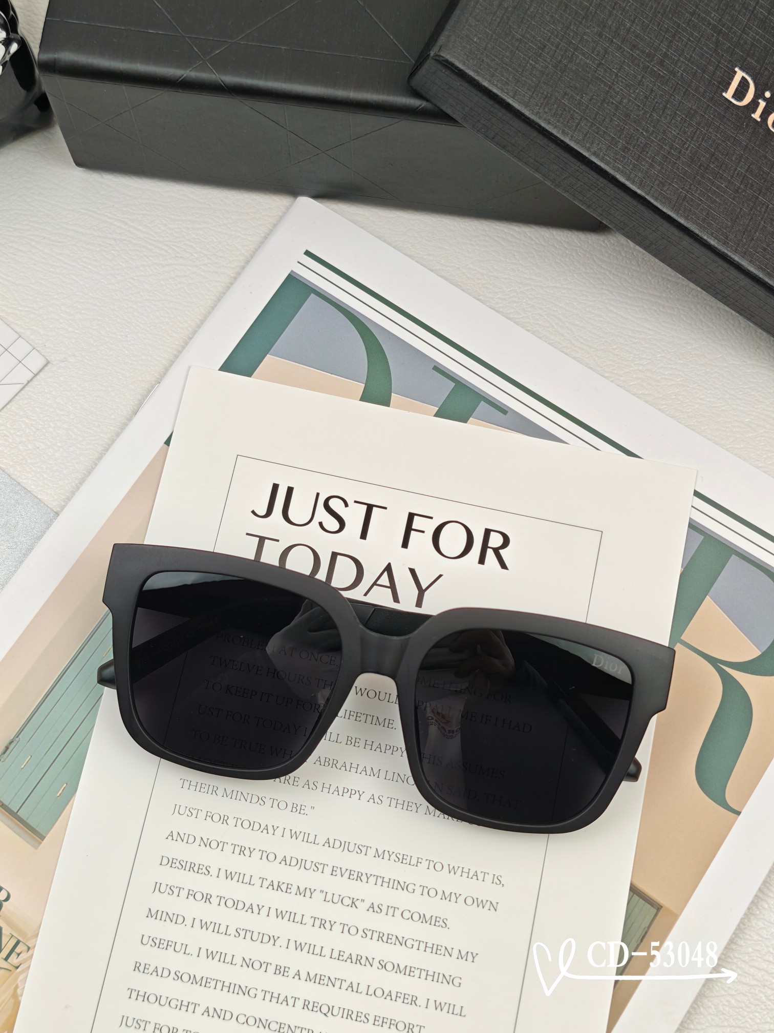 👓.【法国迪奥-DIOR】 🕶️.【宝丽来树脂偏光镜片】 ⭐️.【TR90镜架轻便佩戴舒适】 🌟.【si