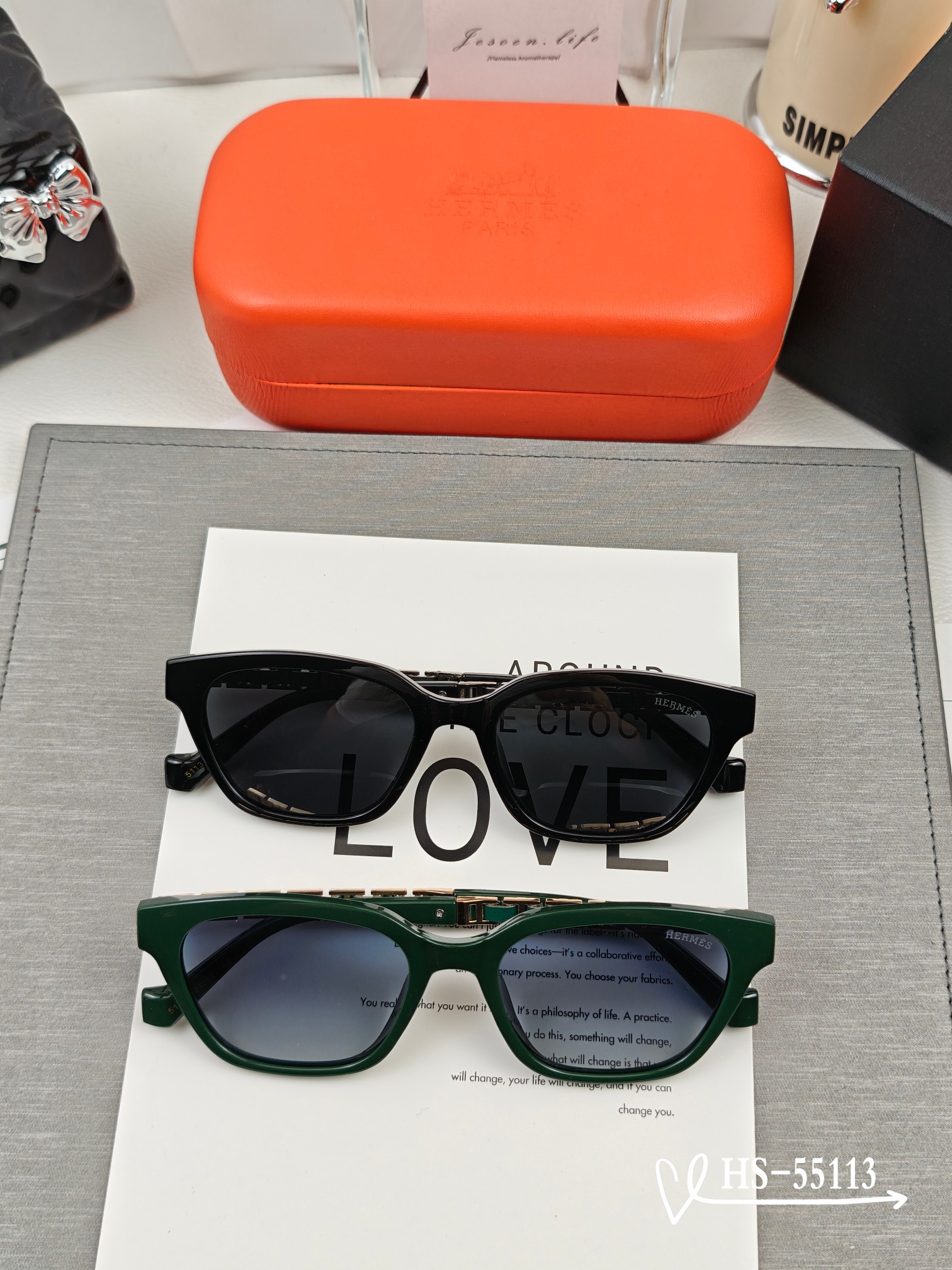 👓.【爱马仕-HERMES】 🕶.【宝丽来树脂偏光镜片】 ⭐️.【TR90镜架轻便佩戴舒适】 🌟.【si