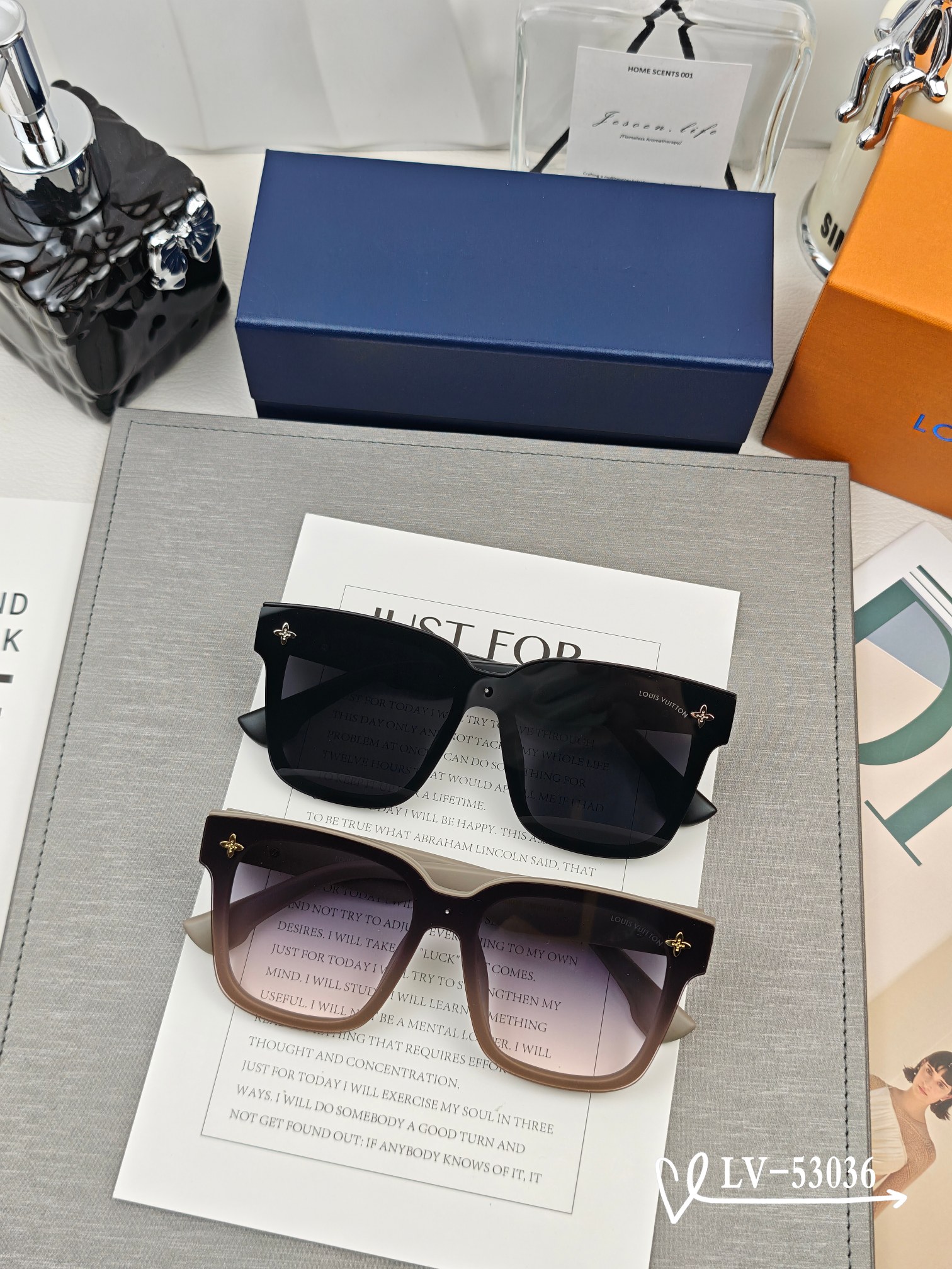 👓.【路易威登-LV】 🕶.【宝丽来树脂镜片】 ⭐️.【TR镜架轻便佩戴舒适】 🌟.【size：65-1