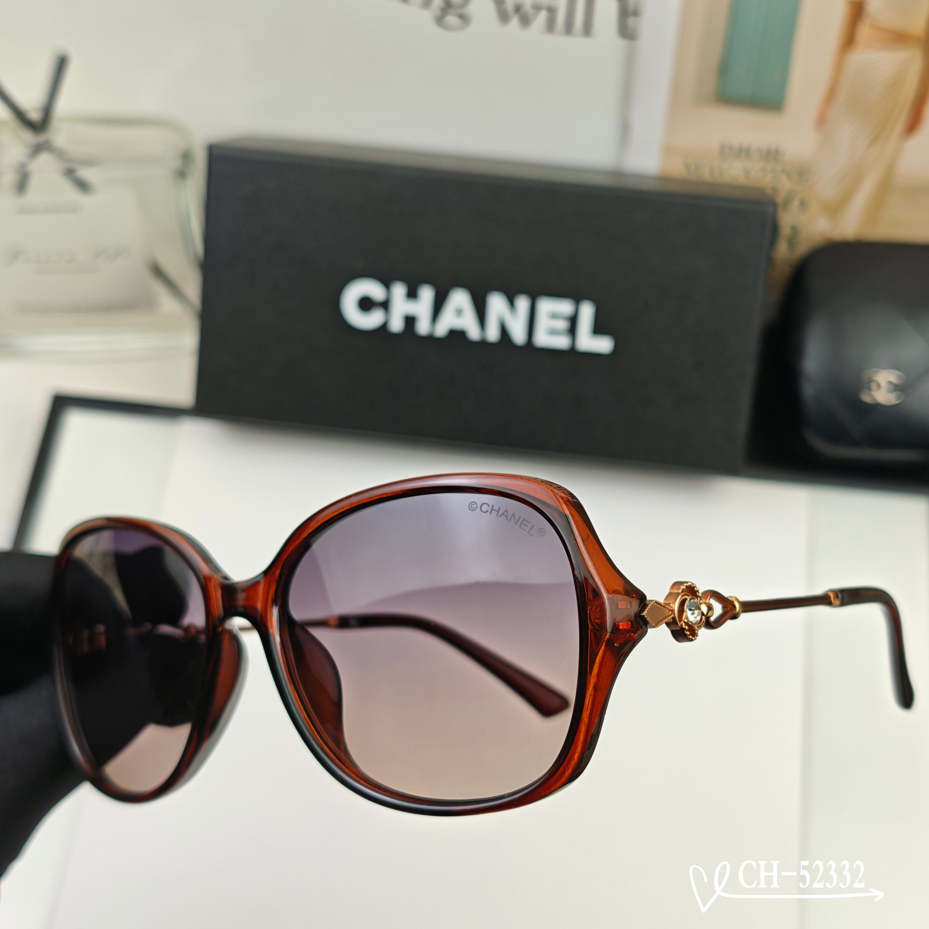 👓.【法国香奈儿-CHANEL】 🕶.【宝丽来树脂高清镜片】 ⭐️.【TR镜架-轻便佩戴舒适】 🌟.【s