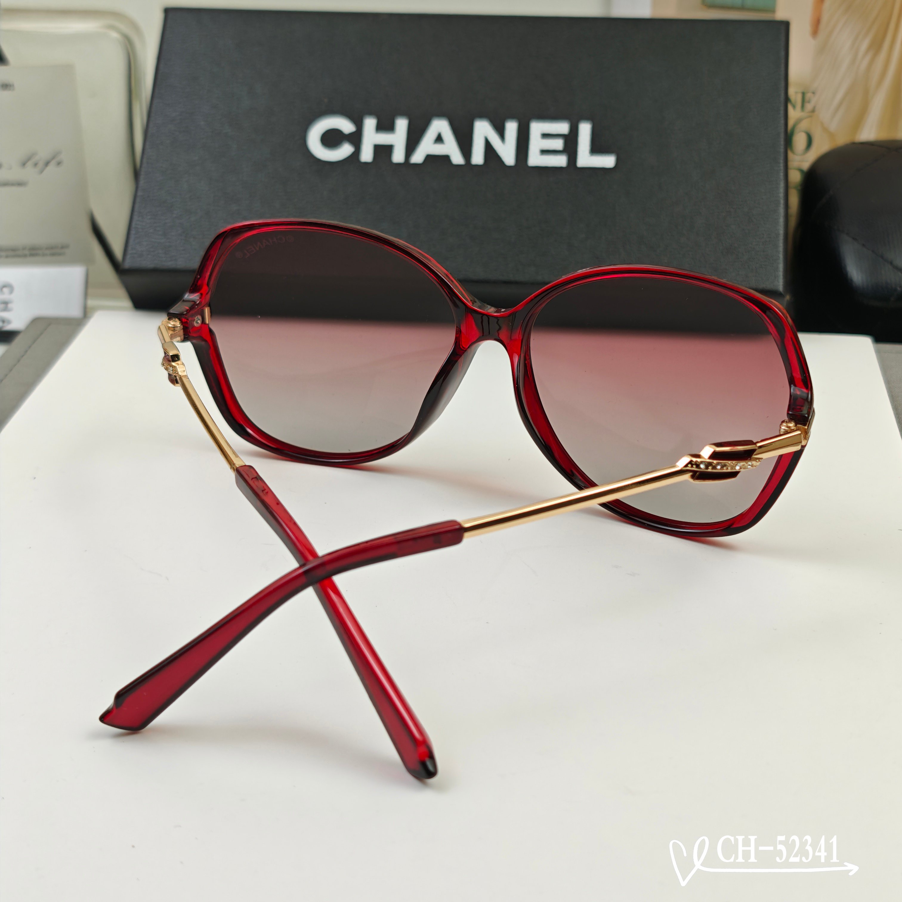 👓.【法国香奈儿-CHANEL】 🕶.【宝丽来树脂高清镜片】 ⭐️.【TR镜架-轻便佩戴舒适】 🌟.【s