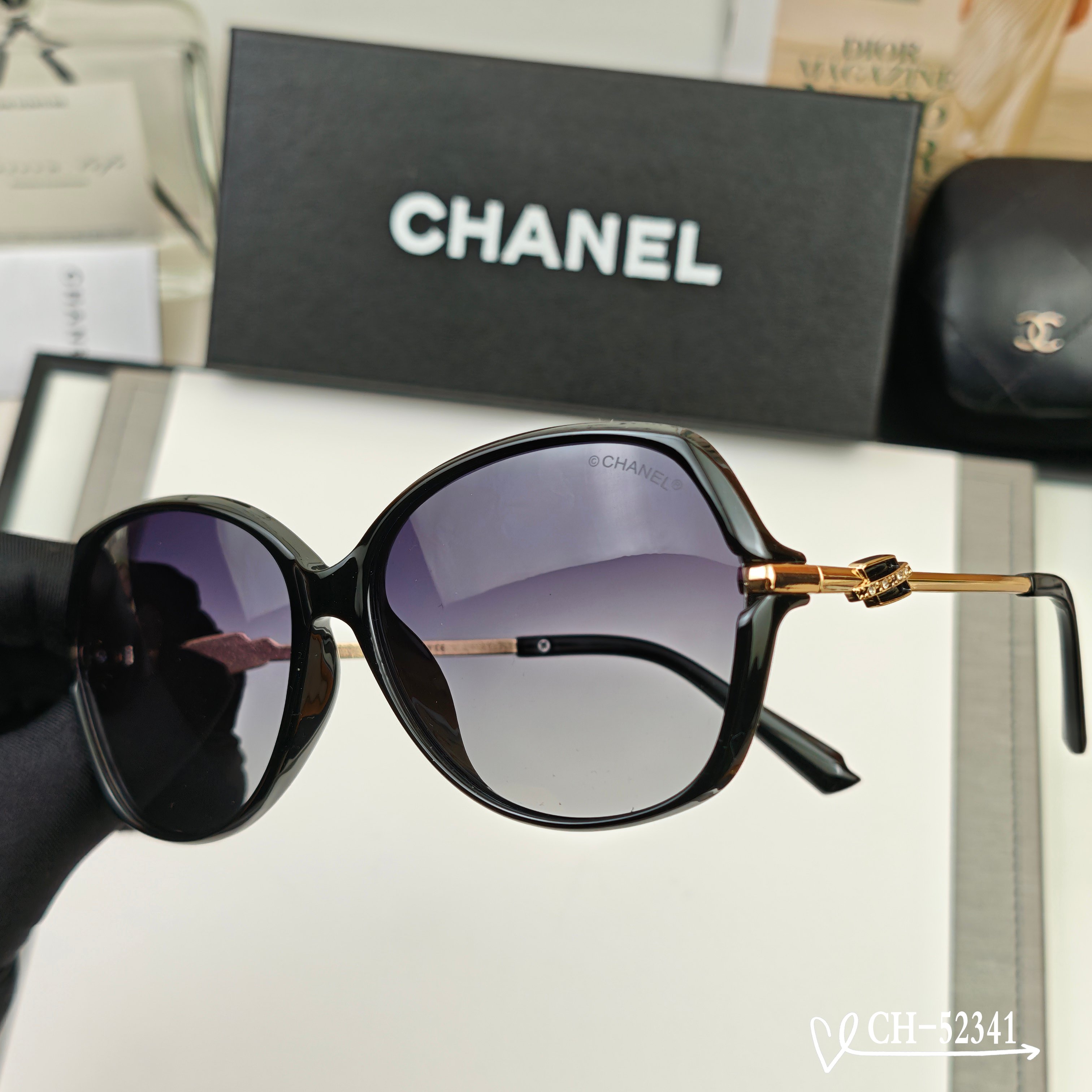 👓.【法国香奈儿-CHANEL】 🕶.【宝丽来树脂高清镜片】 ⭐️.【TR镜架-轻便佩戴舒适】 🌟.【s