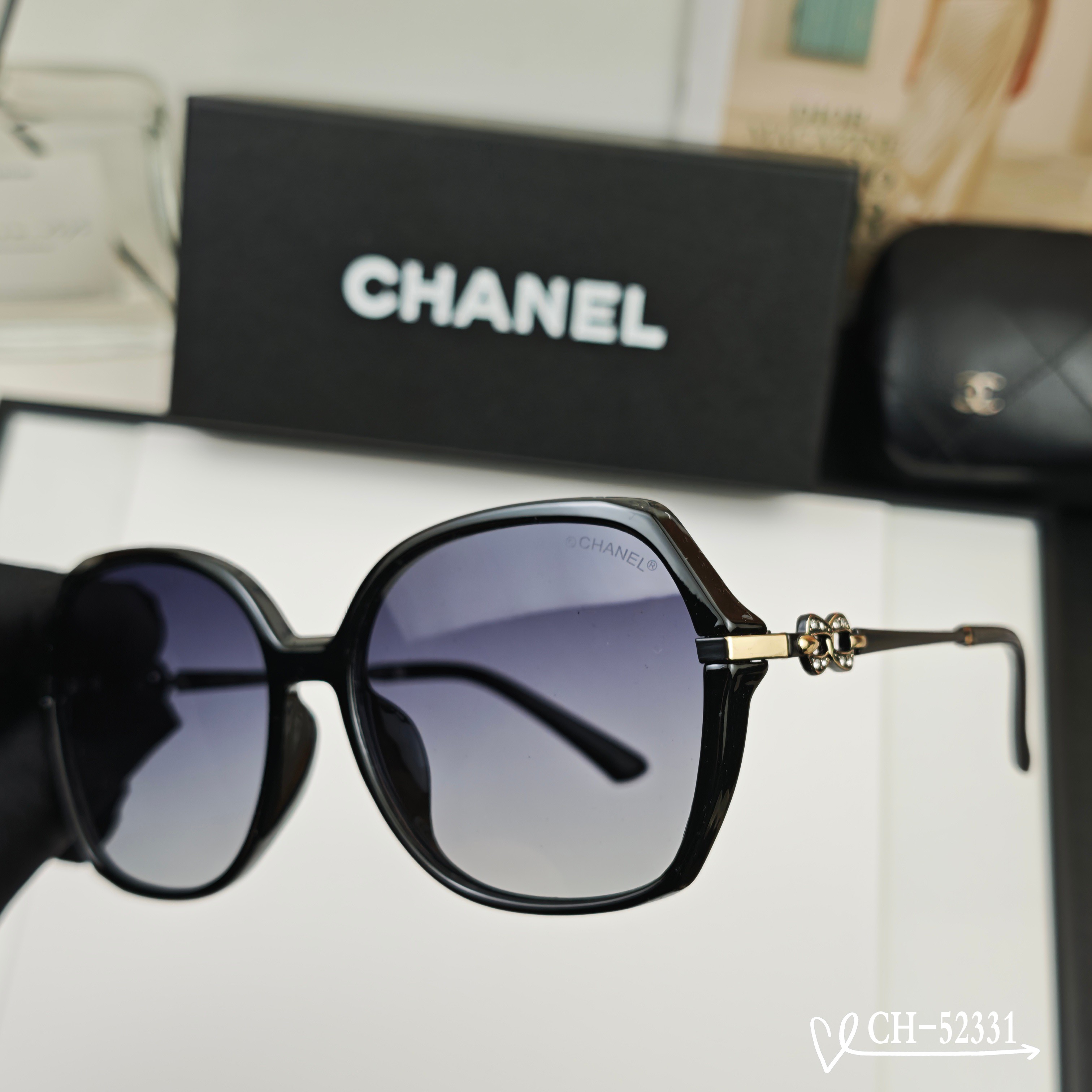 👓.【法国香奈儿-CHANEL】 🕶.【宝丽来树脂高清镜片】 ⭐️.【TR镜架-轻便佩戴舒适】 🌟.【s