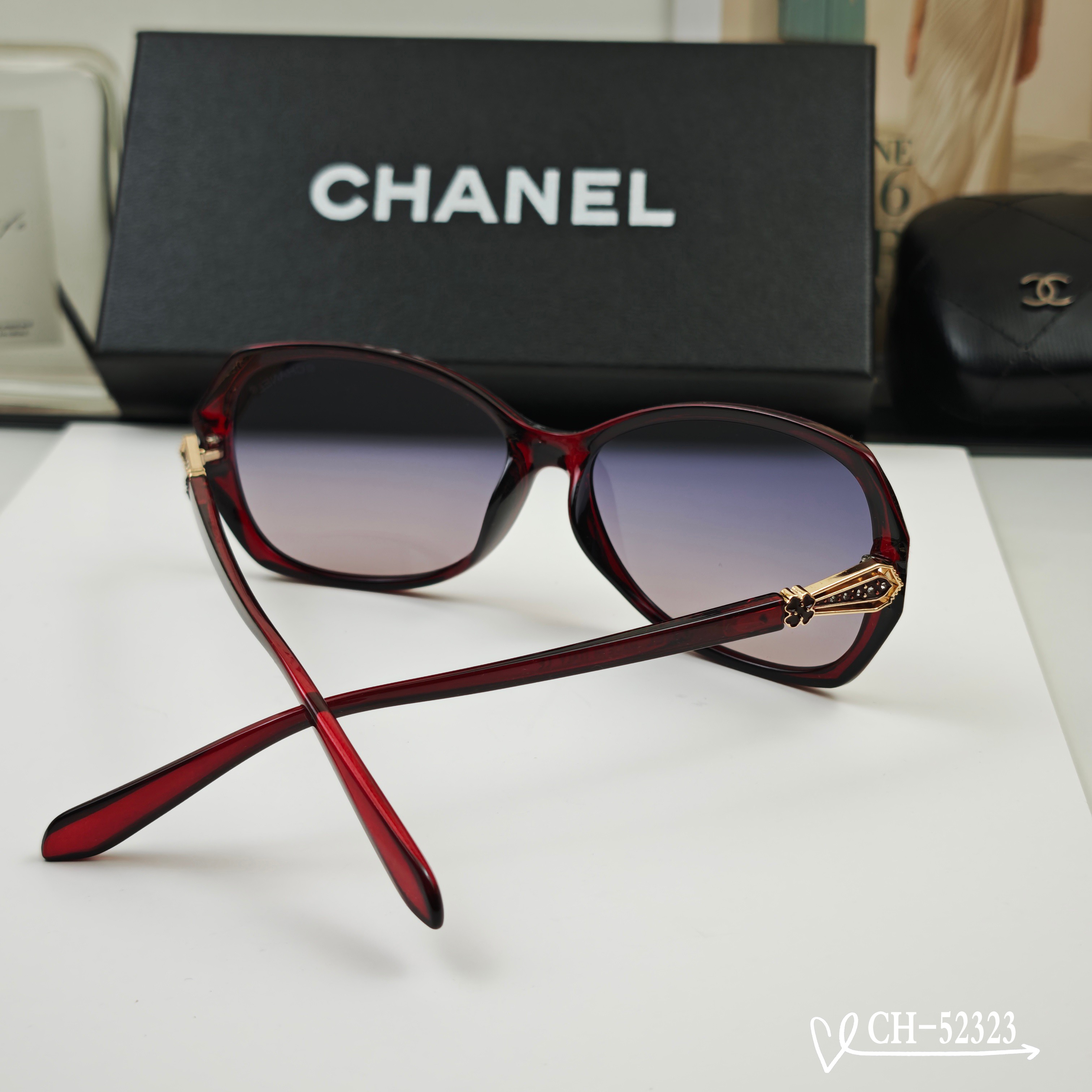 👓.【法国香奈儿-CHANEL】 🕶.【宝丽来树脂高清镜片】 ⭐️.【TR镜架-轻便佩戴舒适】 🌟.【s