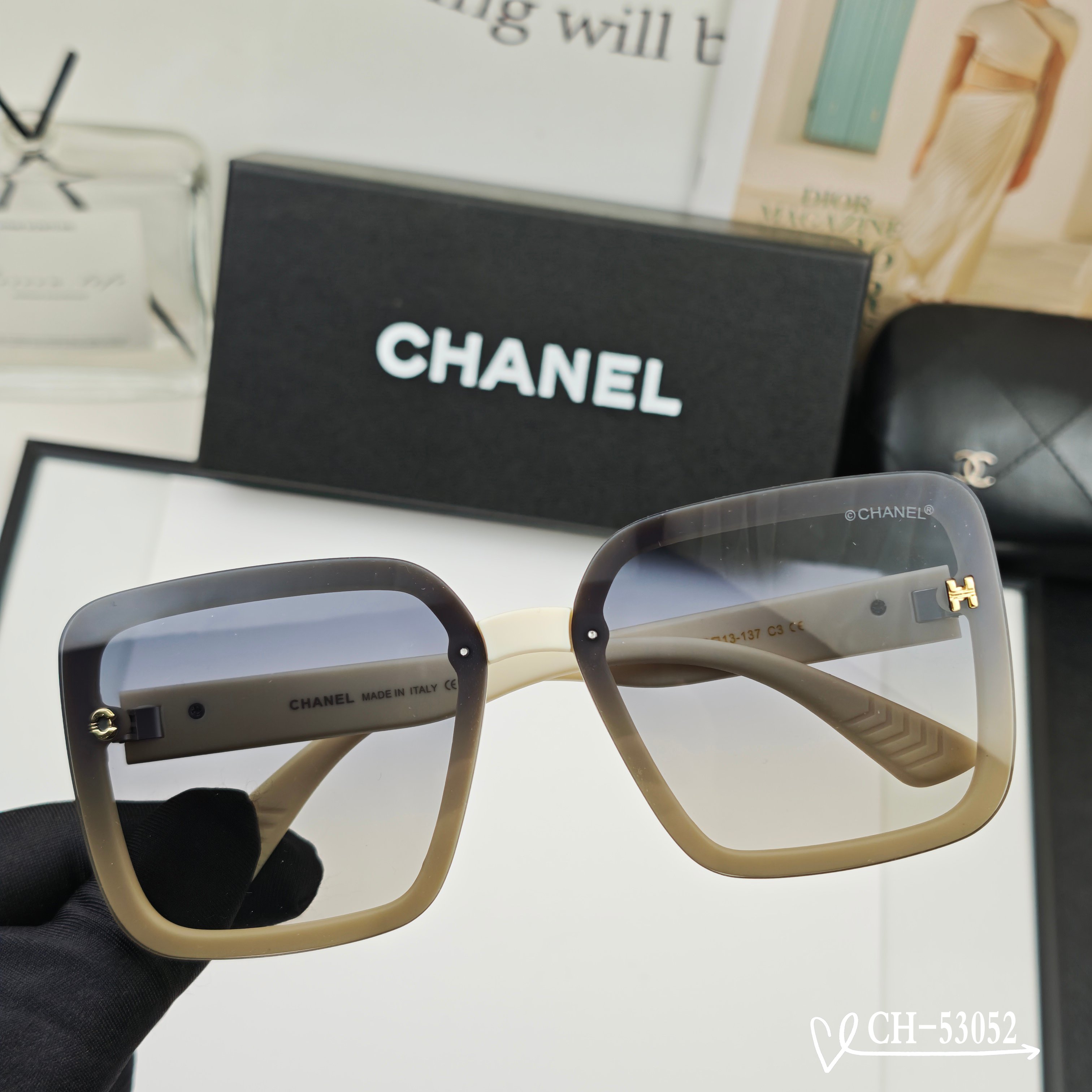 👓.【法国香奈儿-CHANEL】 🕶.【宝丽来树脂高清镜片】 ⭐️.【TR镜架-轻便佩戴舒适】 🌟.【s