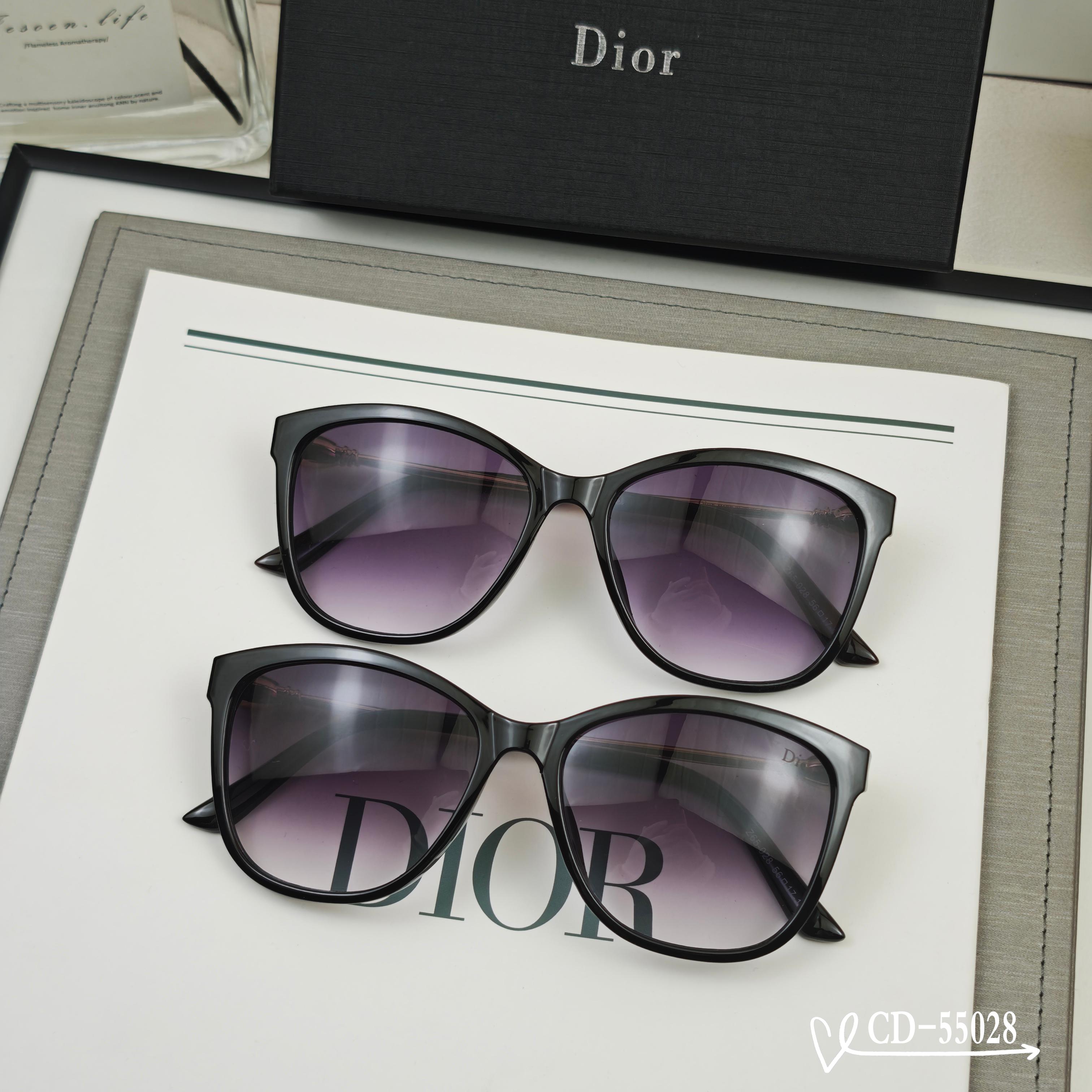 👓.【法国迪奥-DIOR】 🕶️.【宝丽来树脂偏光镜片】 ⭐️.【TR90镜架轻便佩戴舒适】 🌟.【si