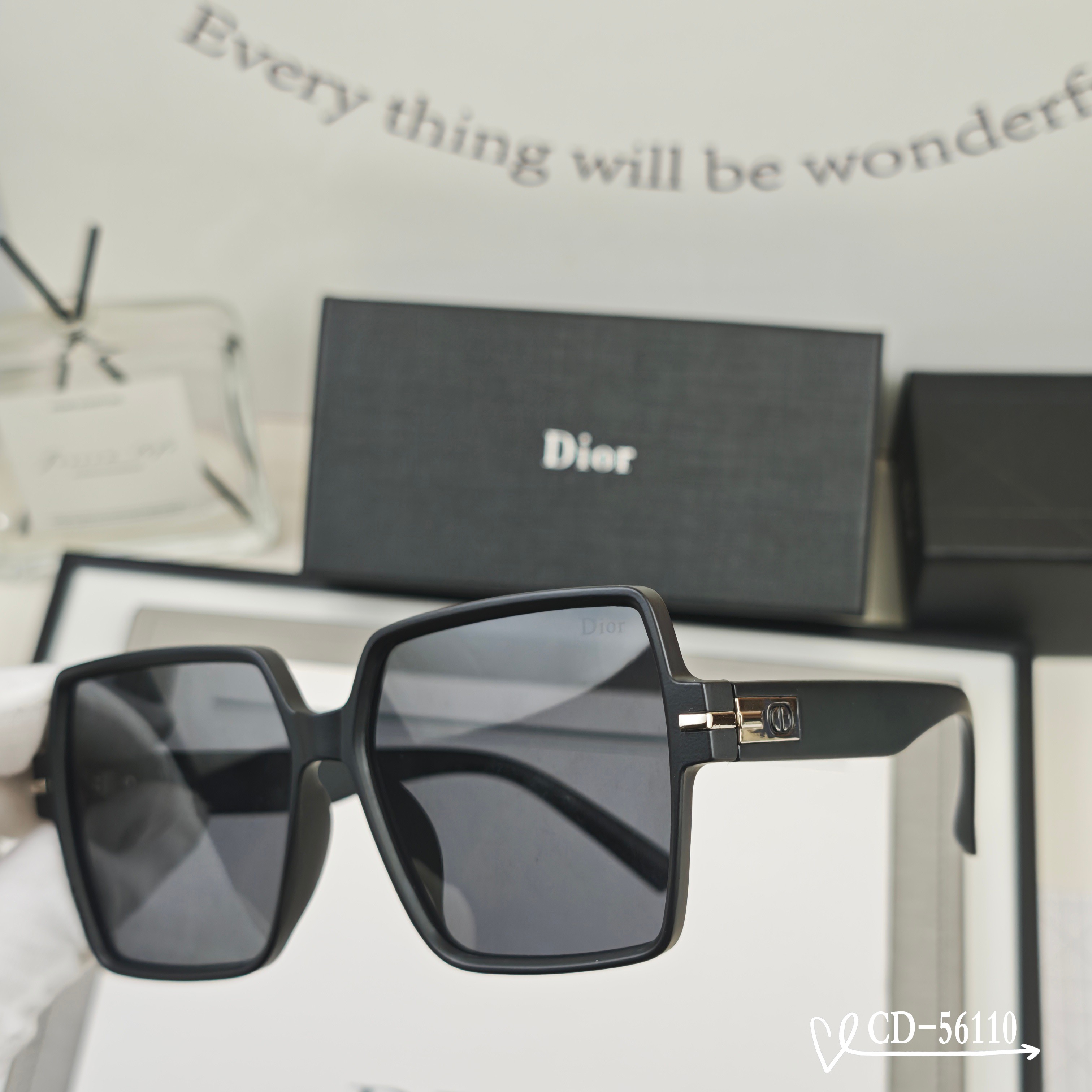 👓.【法国迪奥-DIOR】 🕶️.【宝丽来树脂偏光镜片】 ⭐️.【TR90镜架轻便佩戴舒适】 🌟.【si