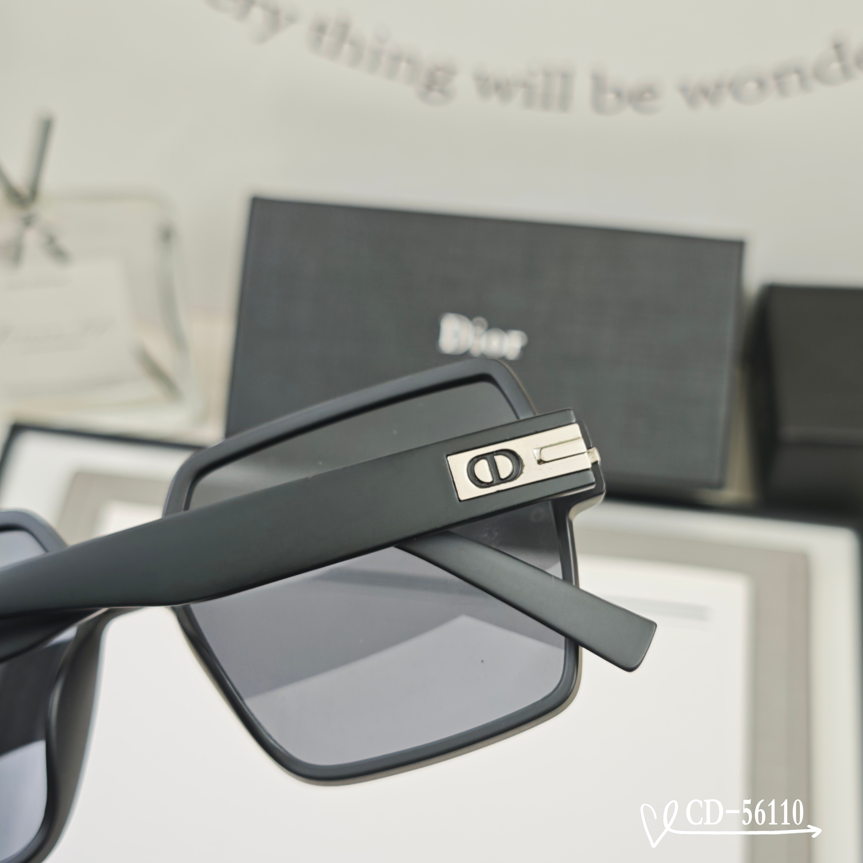 👓.【法国迪奥-DIOR】 🕶️.【宝丽来树脂偏光镜片】 ⭐️.【TR90镜架轻便佩戴舒适】 🌟.【si