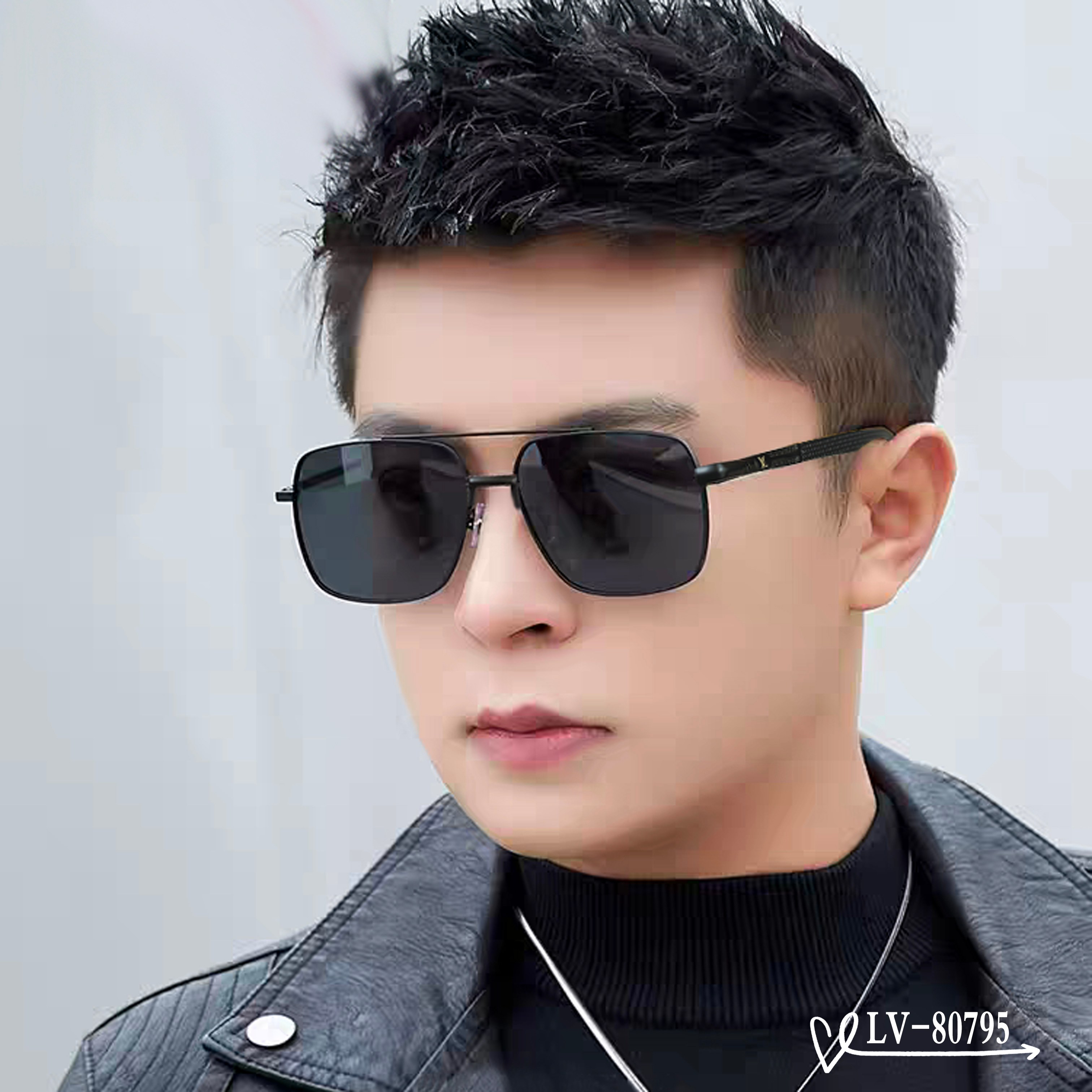 👓.【LV-路易威登】 🕶️.【宝丽来树脂偏光镜片】 ⭐️.【金属镜架轻便佩戴舒适】 🌟.【size 5