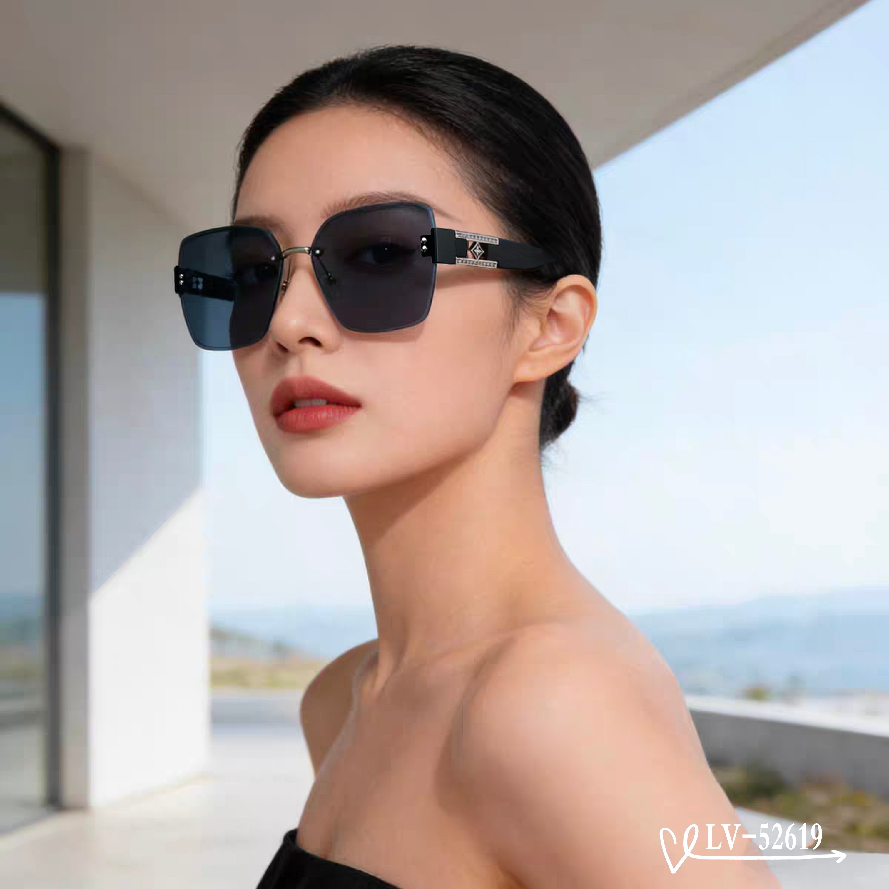 👓.【路易威登-LV】 🕶.【宝丽来树脂镜片】 ⭐️.【TR镜架轻便佩戴舒适】 🌟.【size：65-1