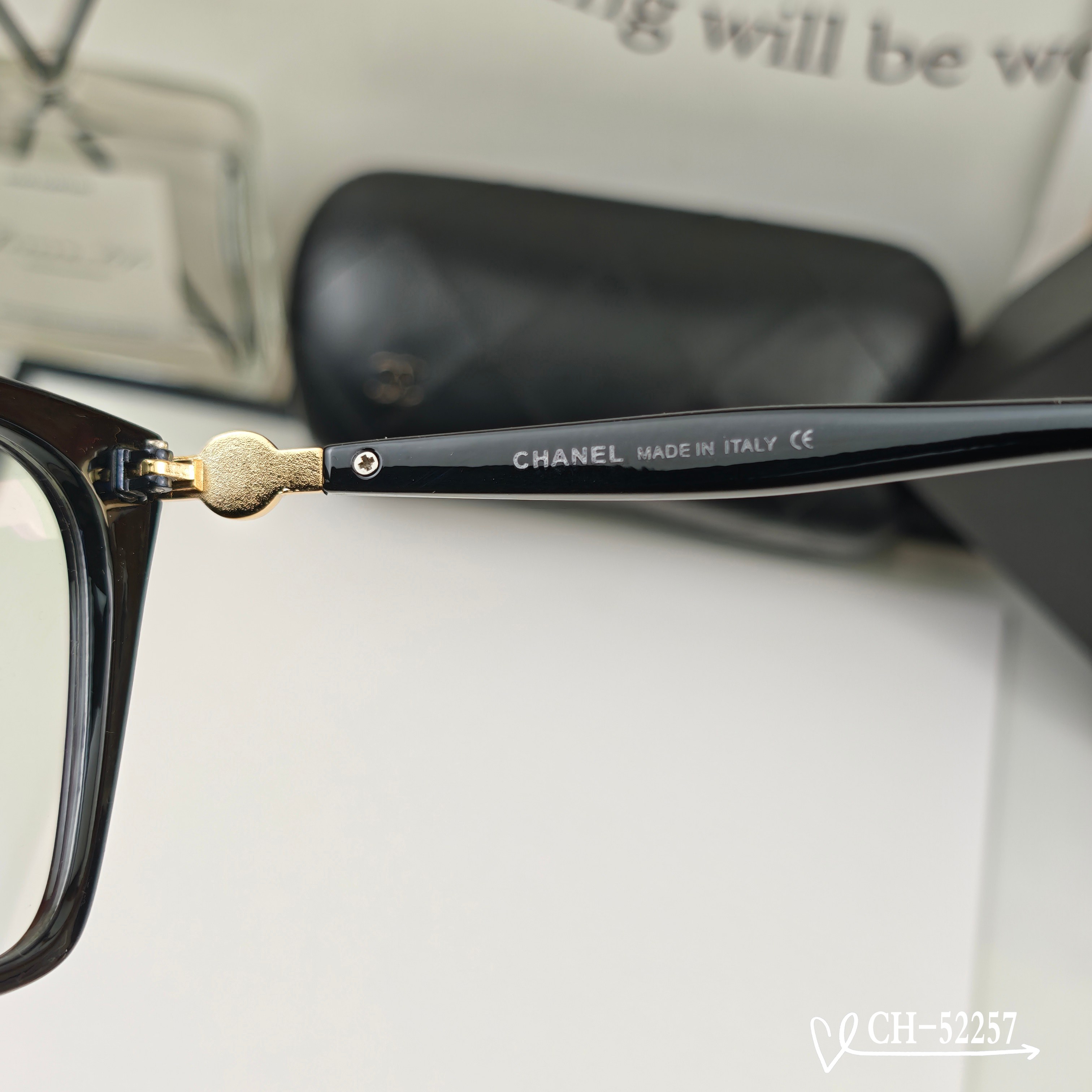 👓.【法国香奈儿-CHANEL】 🕶.【宝丽来树脂高清镜片】 ⭐️.【PC镜架-轻便佩戴舒适】 🌟.【s