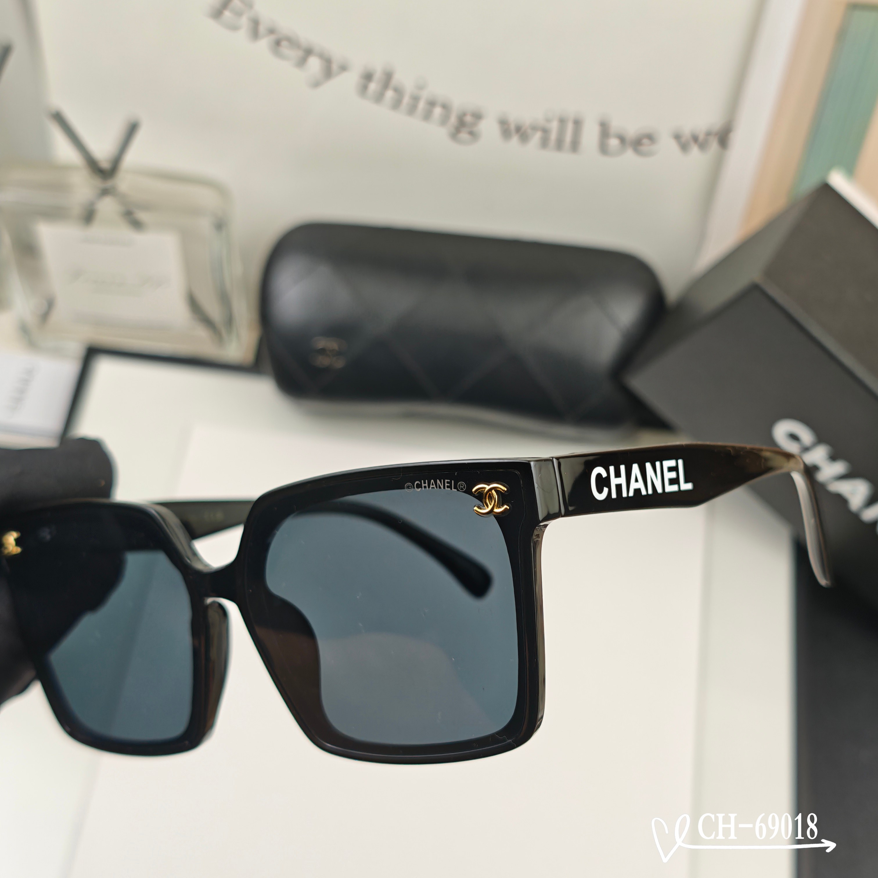👓.【法国香奈儿-CHANEL】 🕶.【宝丽来树脂高清镜片】 ⭐️.【TR镜架-轻便佩戴舒适】 🌟.【s