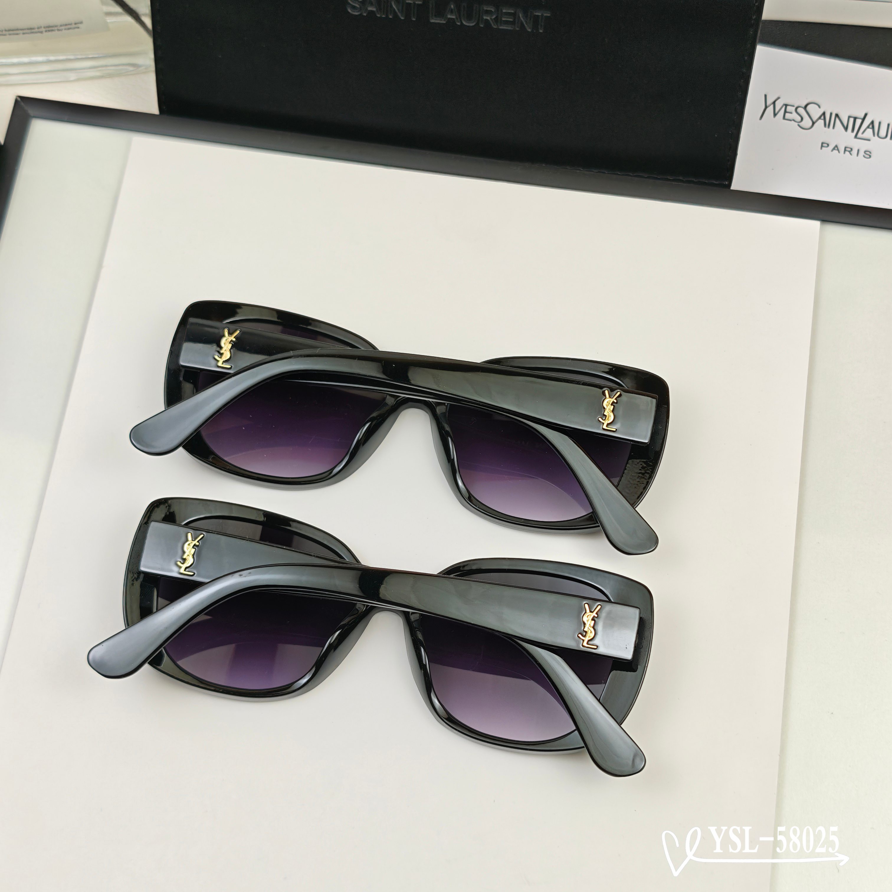 👓.【圣罗兰-ysl】 🕶.【宝丽来树脂高清镜片】 ⭐️ .【TR90镜架-轻便佩戴舒适】 🌟 .【si