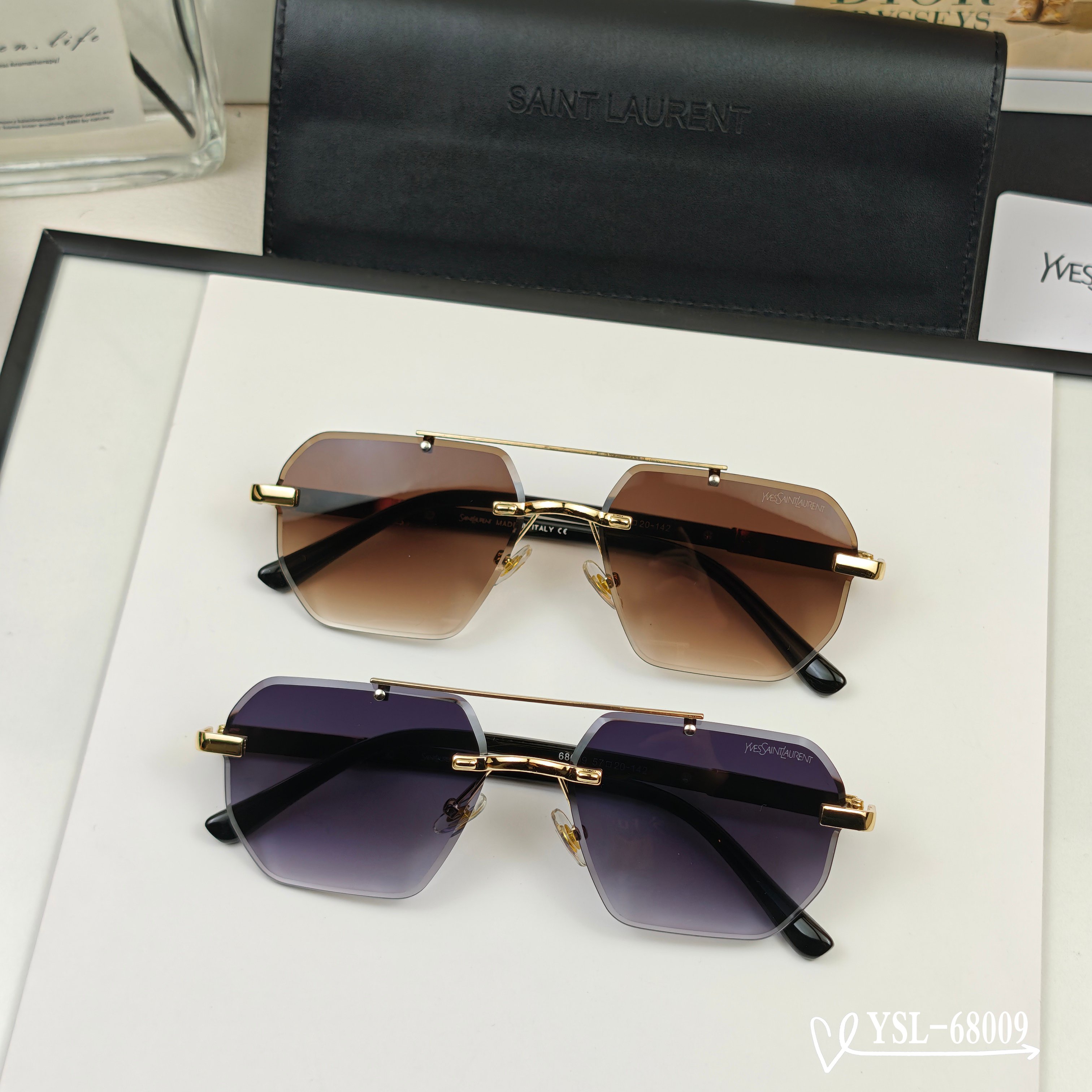 👓.【圣罗兰-ysl】 🕶.【宝丽来树脂高清镜片】 ⭐️ .【金属镜架-轻便佩戴舒适】 🌟 .【size