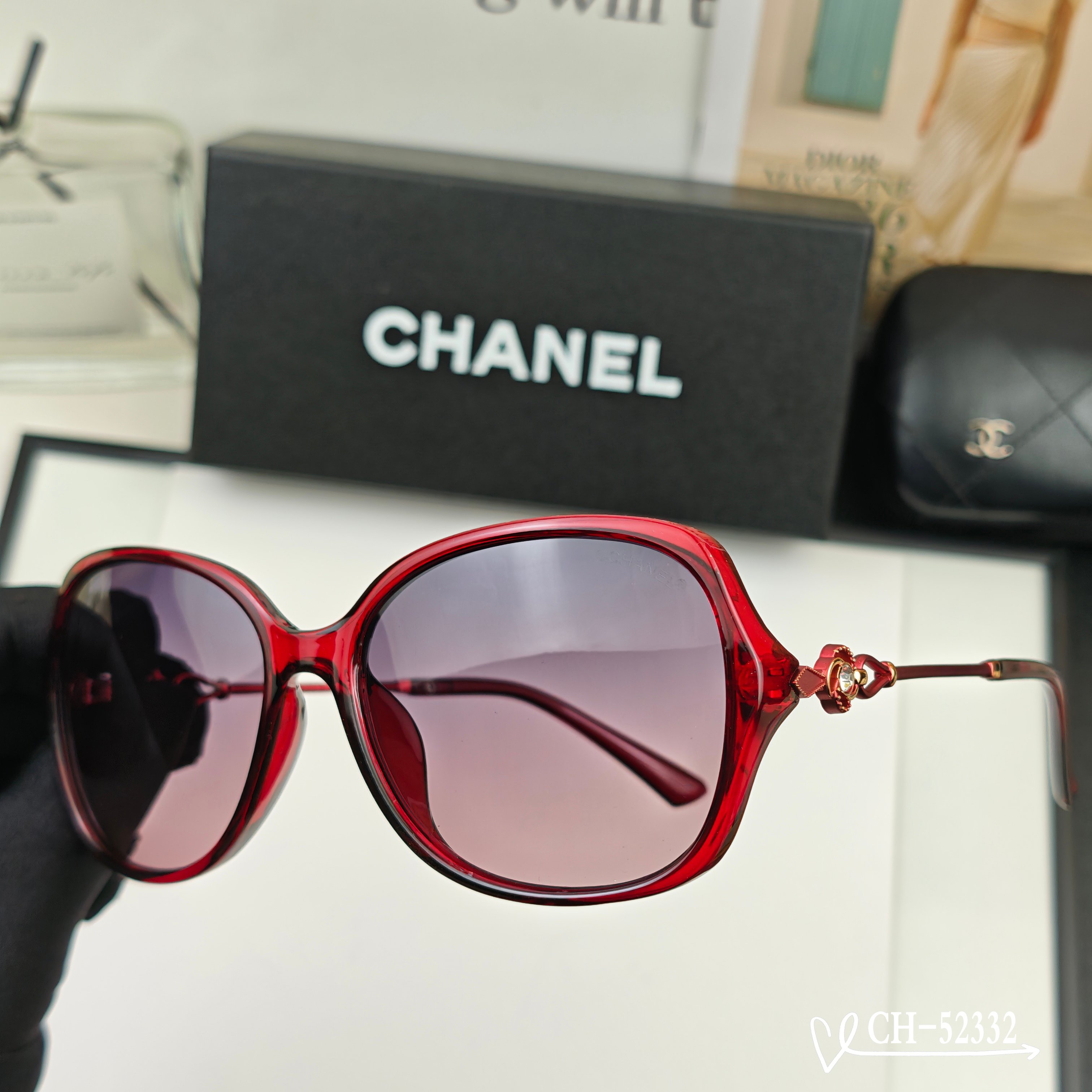 👓.【法国香奈儿-CHANEL】         🕶.【宝丽来树脂偏光镜片】         ⭐️.【P