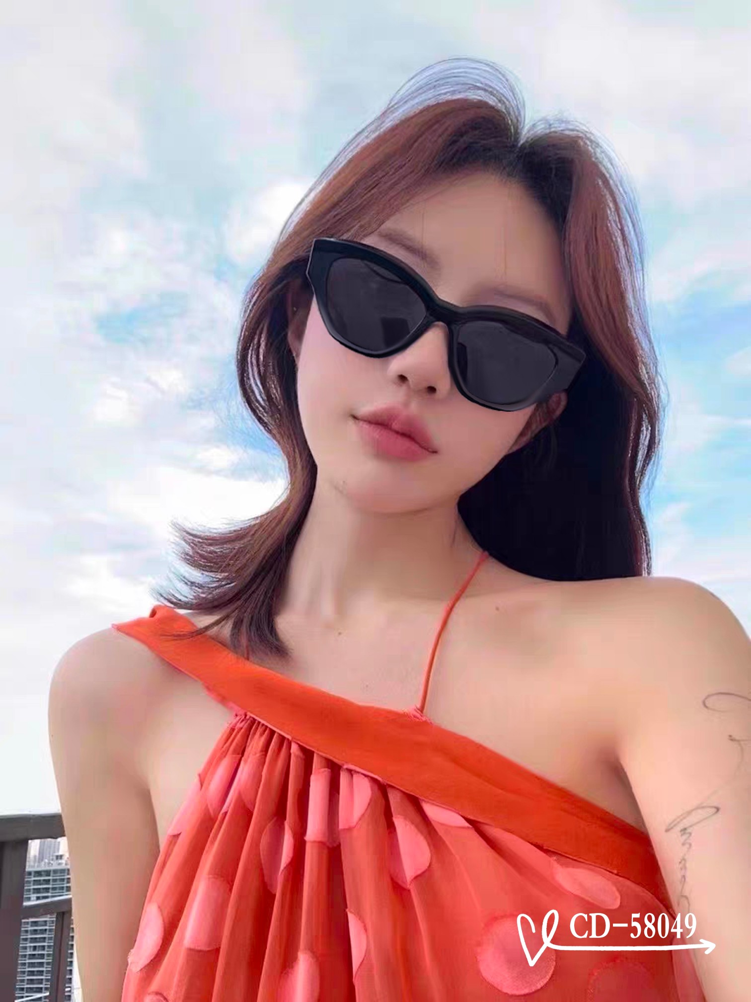 👓.【法国迪奥-DIOR】 🕶️.【宝丽来树脂偏光镜片】 ⭐️.【TR90镜架轻便佩戴舒适】 🌟.【si