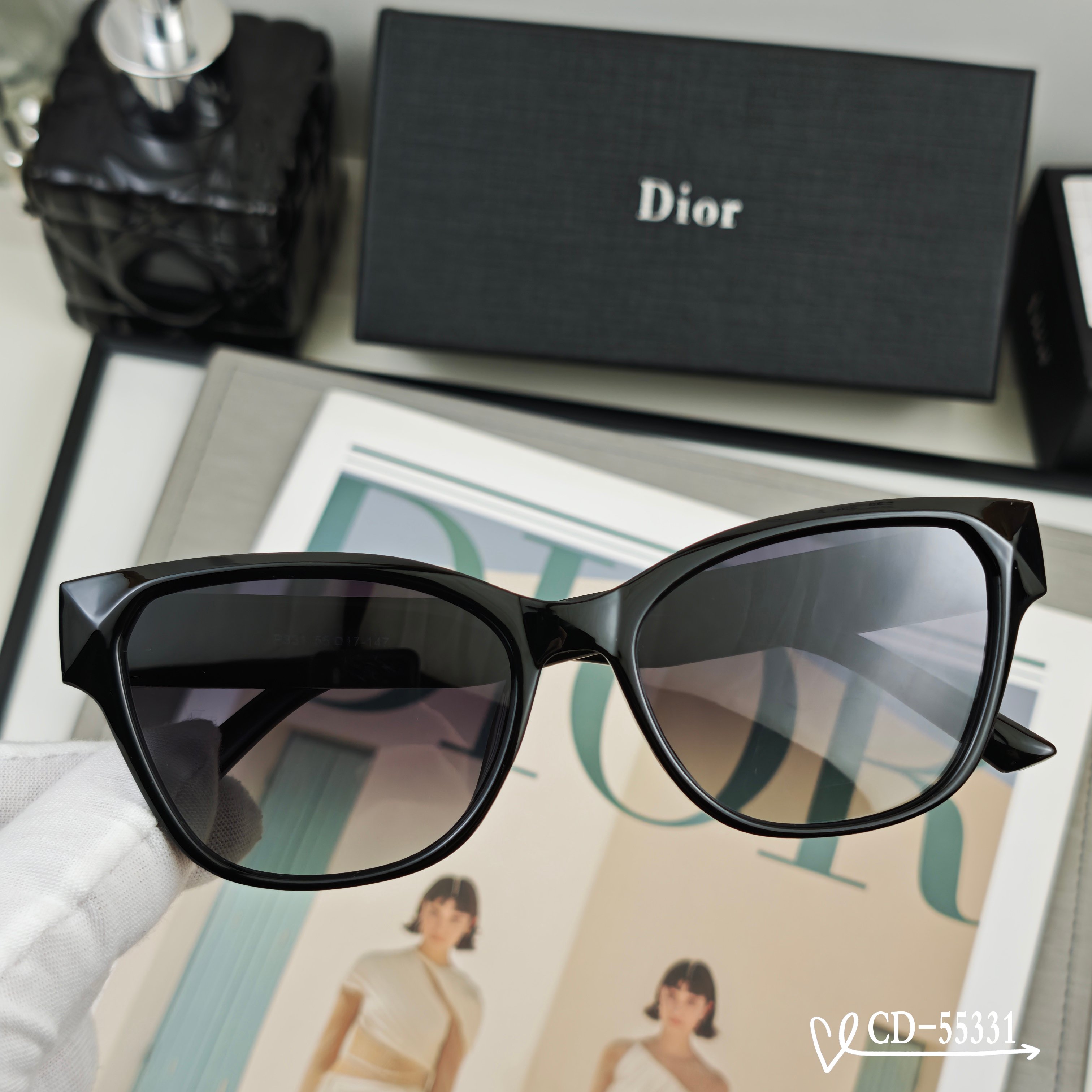 👓.【法国迪奥-DIOR】 🕶️.【宝丽来树脂偏光镜片】 ⭐️.【TR90镜架轻便佩戴舒适】 🌟.【si