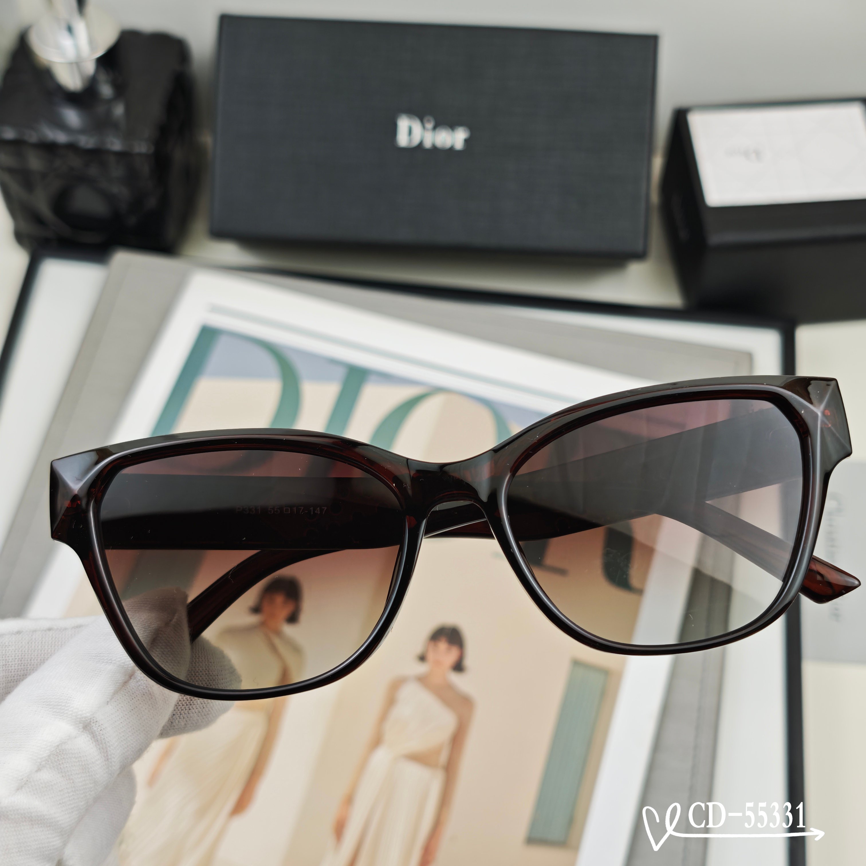 👓.【法国迪奥-DIOR】 🕶️.【宝丽来树脂偏光镜片】 ⭐️.【TR90镜架轻便佩戴舒适】 🌟.【si