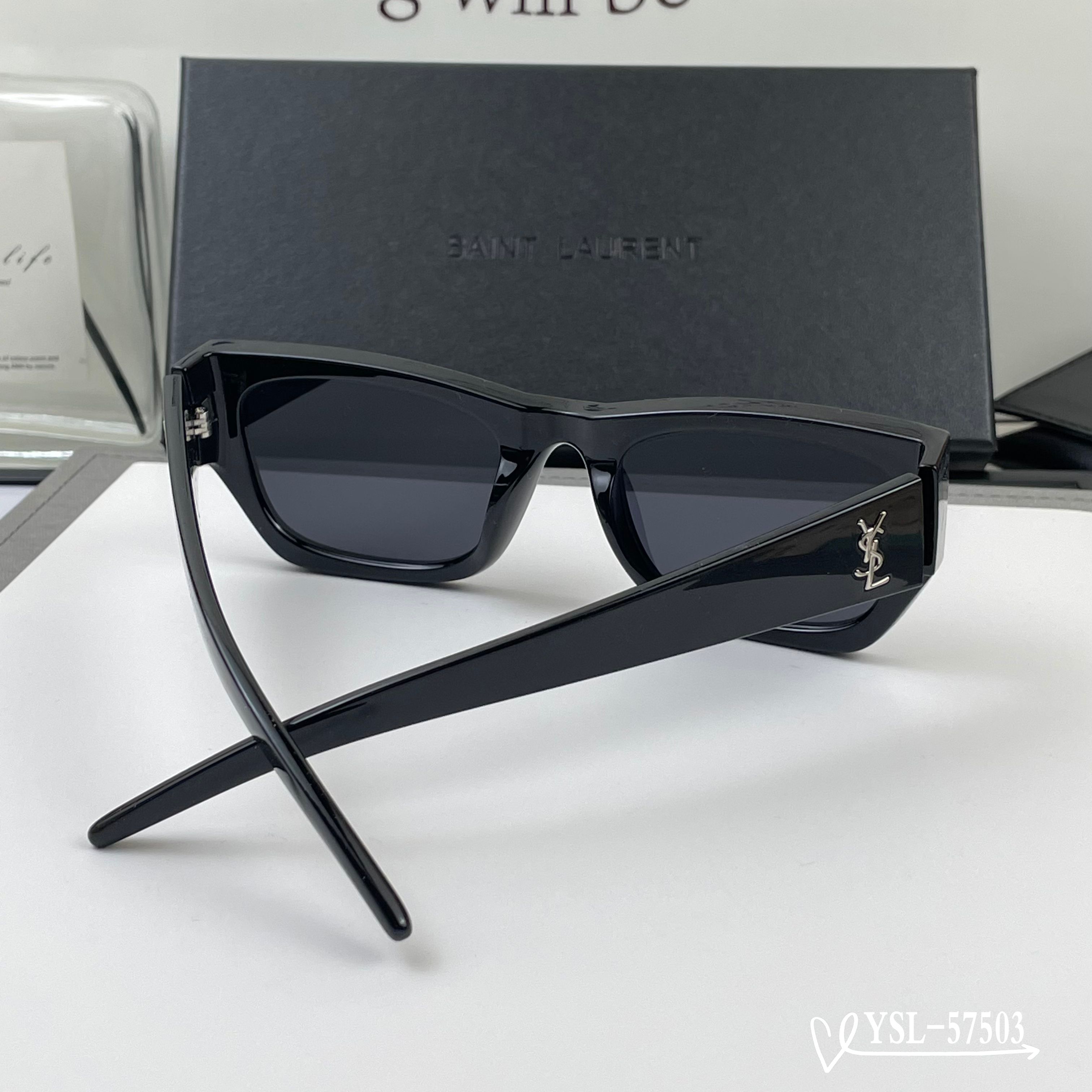 👓.【圣罗兰-ysl】 🕶.【宝丽来树脂高清镜片】 ⭐️ .【TR90镜架-轻便佩戴舒适】 🌟 .【si