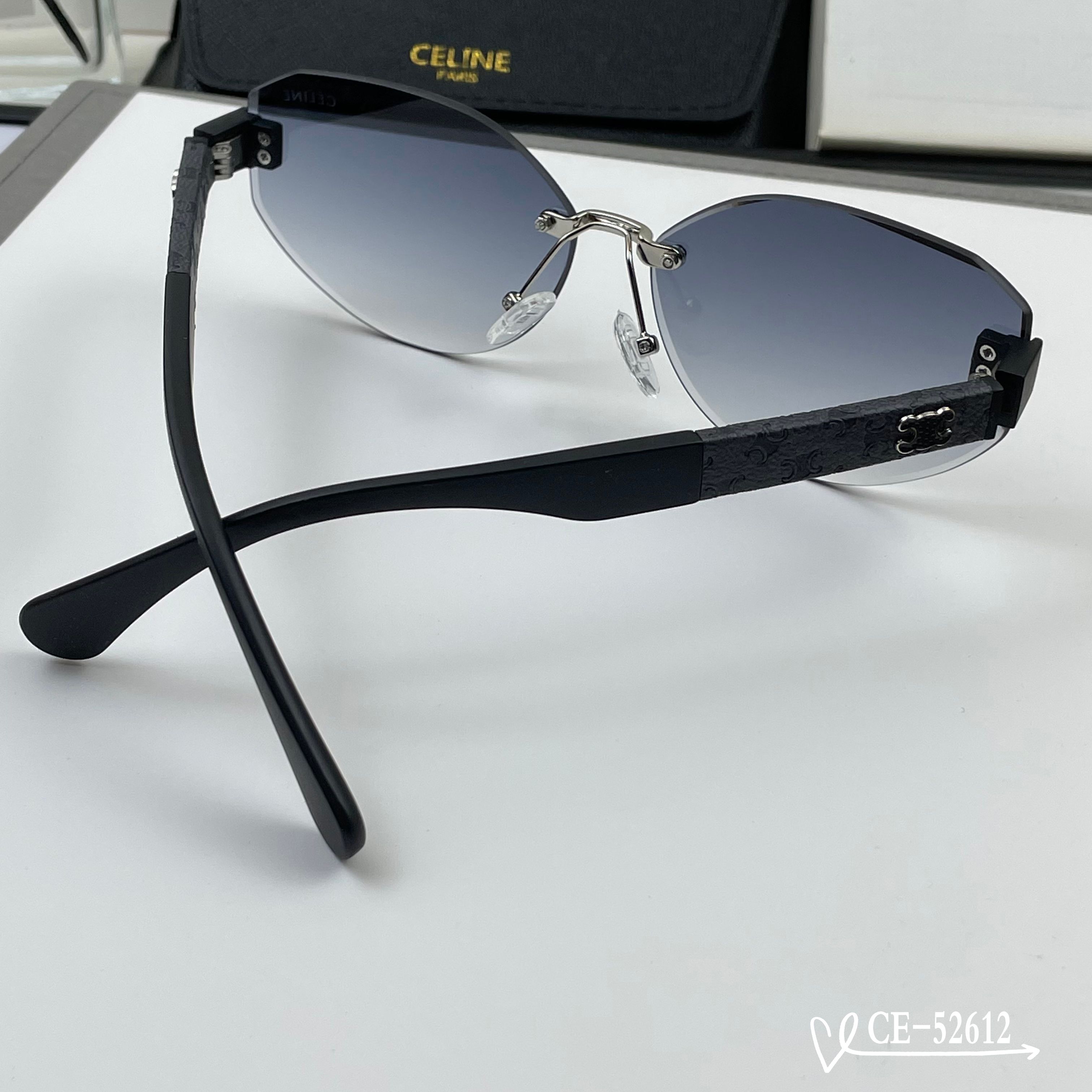 👓.【法国塞林-CELINE】 🕶️.【宝丽来树脂偏光镜片】 ⭐️.【TR90镜架轻便佩戴舒适】 🌟.【
