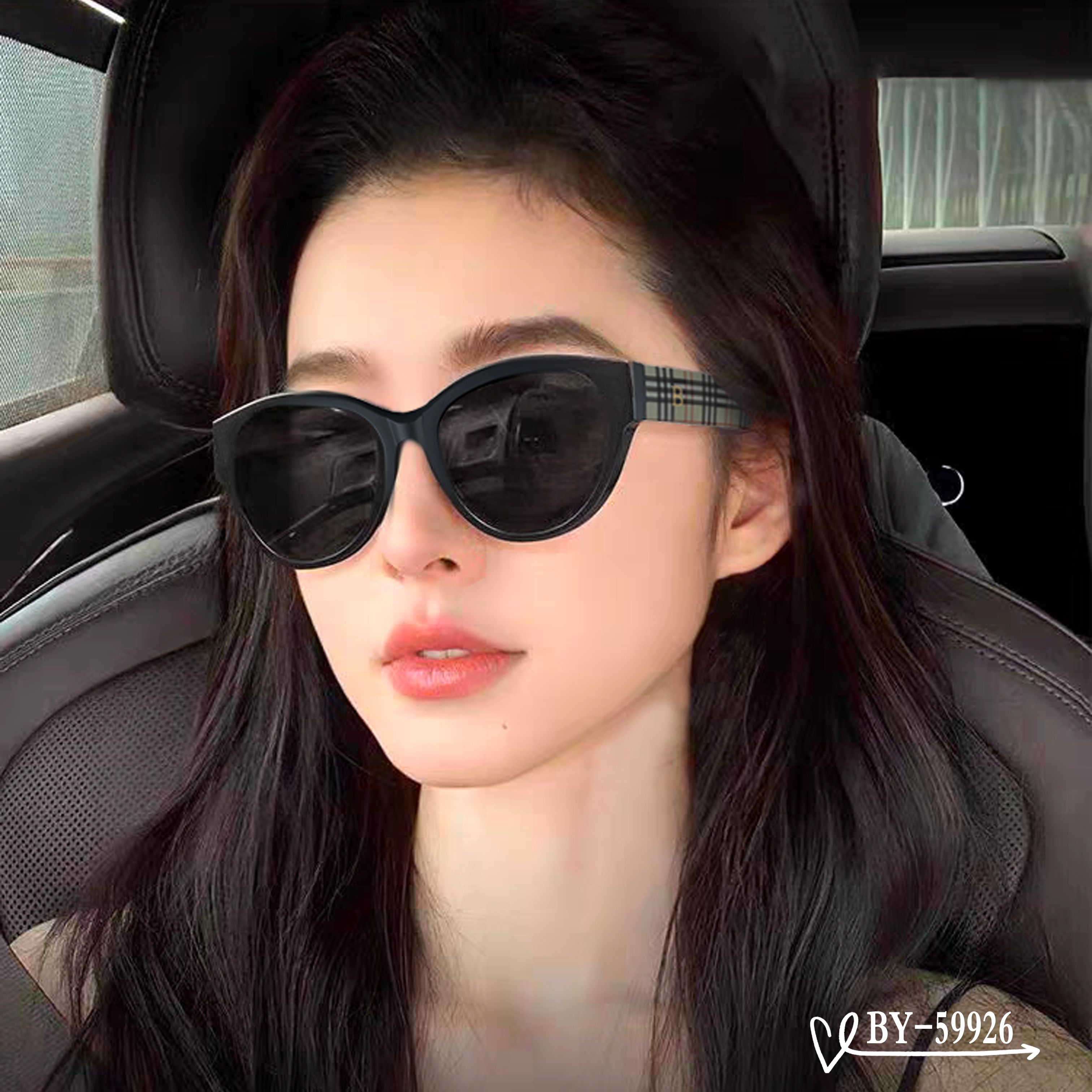 👓.【Burberry-巴宝莉】 🕶.【宝丽来树脂偏光镜片】 ⭐️ .【TR镜架轻便佩戴舒适】 🌟 .【