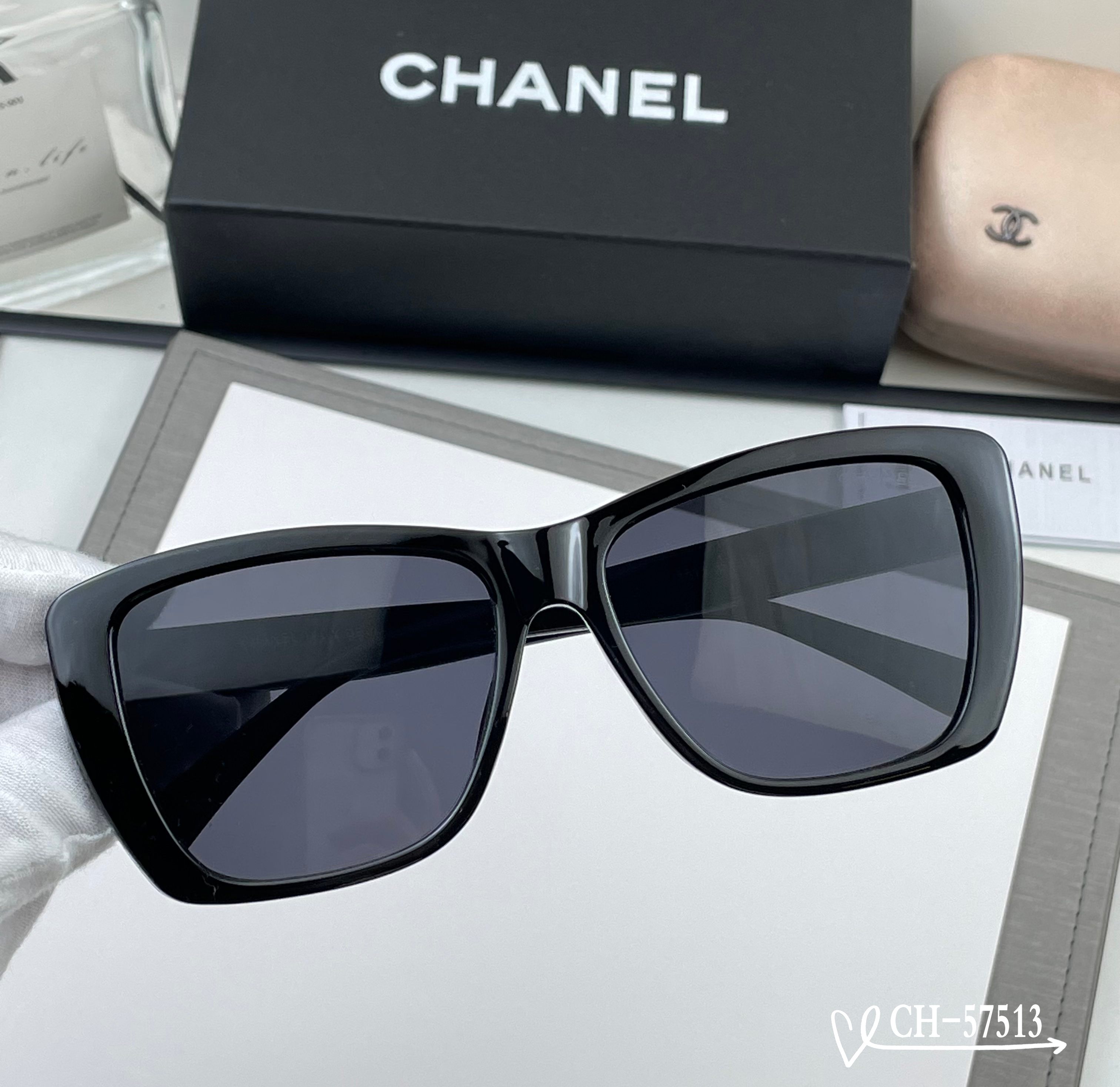 👓.【法国香奈儿-CHANEL】         🕶.【宝丽来树脂高清镜片】         ⭐️.【T