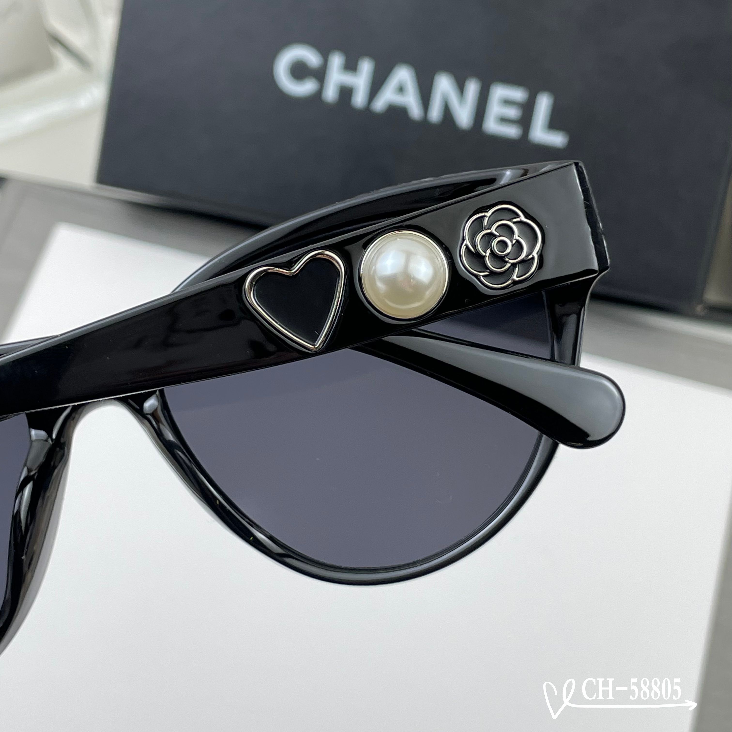 👓.【法国香奈儿-CHANEL】 🕶.【宝丽来树脂高清镜片】 ⭐️.【TR镜架-轻便佩戴舒适】 🌟.【s