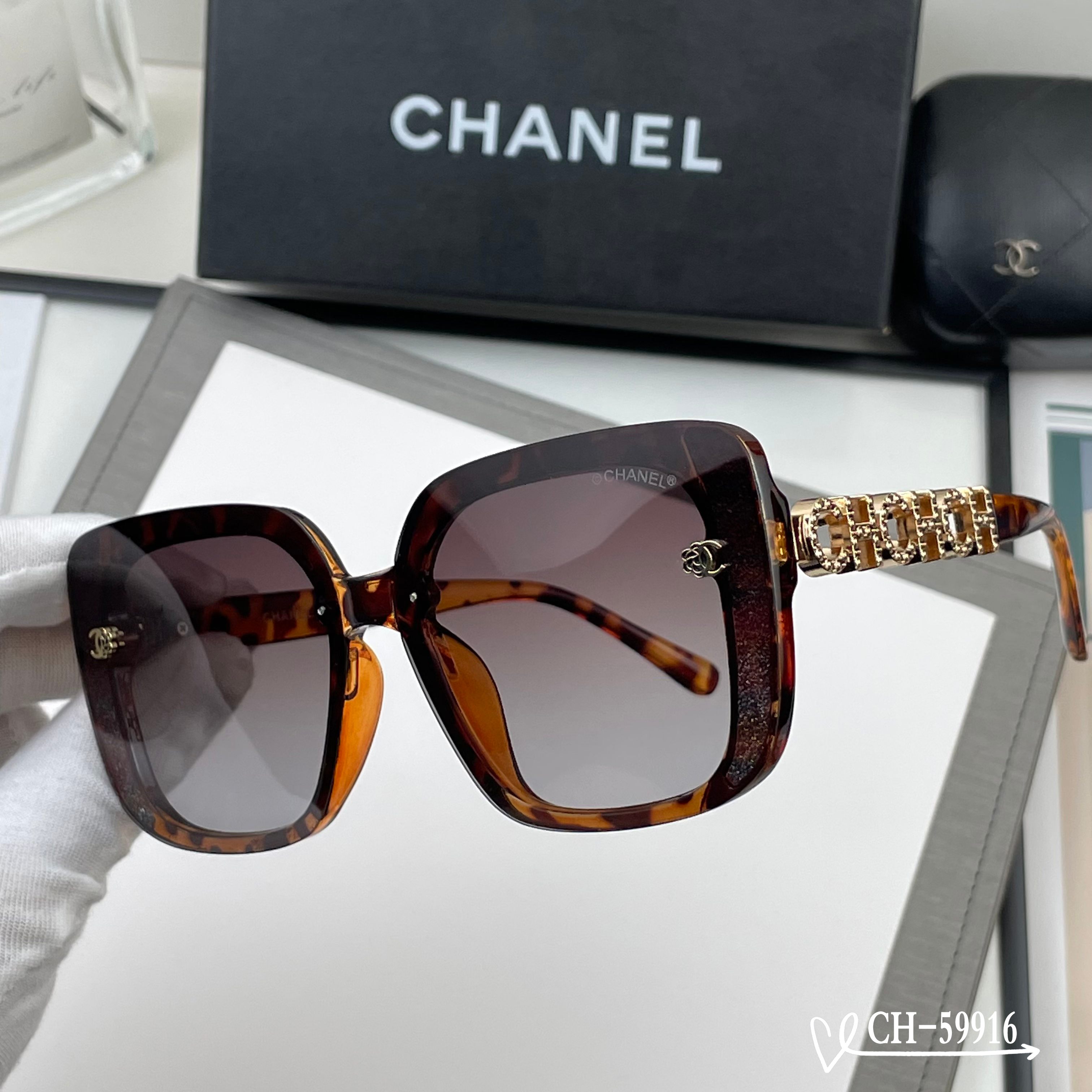 👓.【法国香奈儿-CHANEL】 🕶.【宝丽来树脂高清镜片】 ⭐️.【TR镜架-轻便佩戴舒适】 🌟.【s