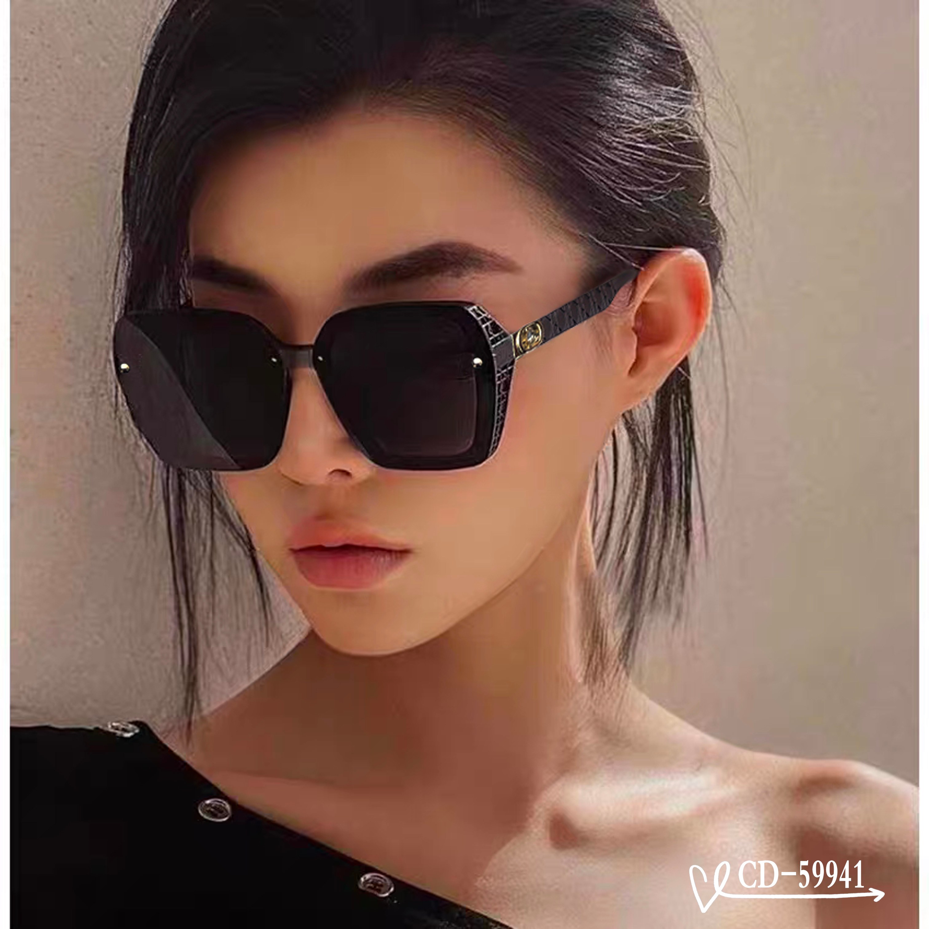👓.【法国迪奥-DIOR】 🕶️.【宝丽来树脂偏光镜片】 ⭐️.【TR90镜架轻便佩戴舒适】 🌟.【si