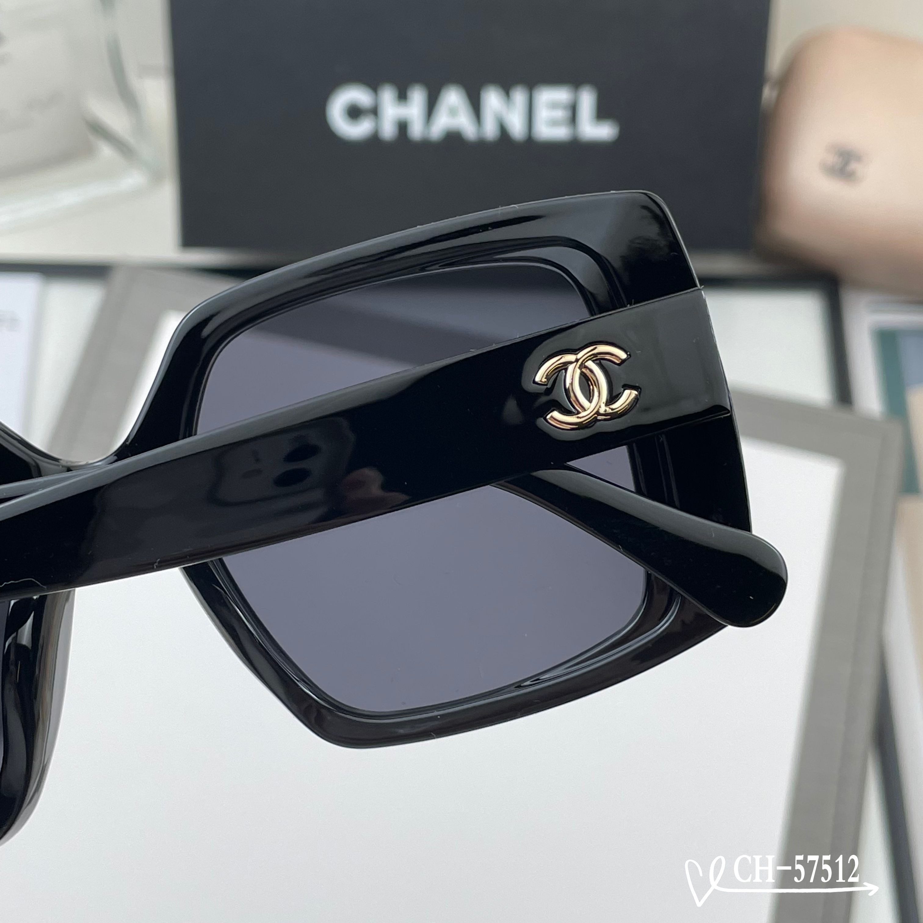 👓.【法国香奈儿-CHANEL】 🕶.【宝丽来树脂高清镜片】 ⭐️.【TR镜架-轻便佩戴舒适】 🌟.【s