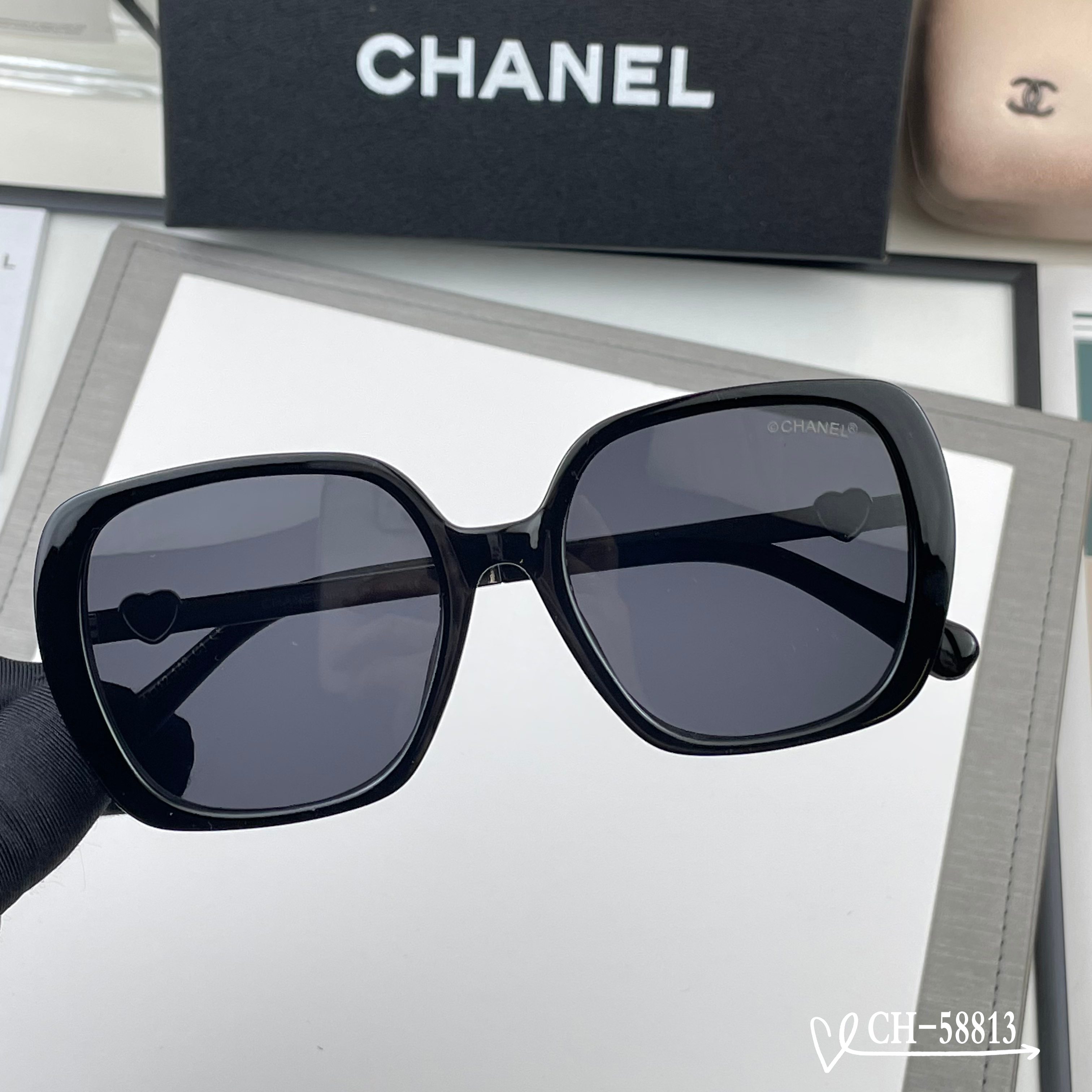 👓.【法国香奈儿-CHANEL】 🕶.【宝丽来树脂高清镜片】 ⭐️.【TR镜架-轻便佩戴舒适】 🌟.【s
