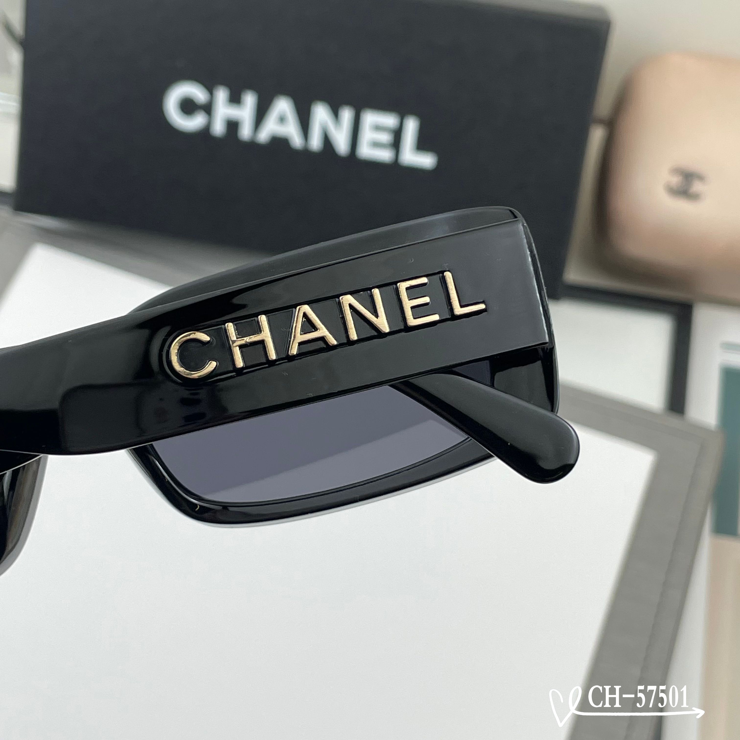 👓.【法国香奈儿-CHANEL】 🕶.【宝丽来树脂高清镜片】 ⭐️.【TR镜架-轻便佩戴舒适】 🌟.【s